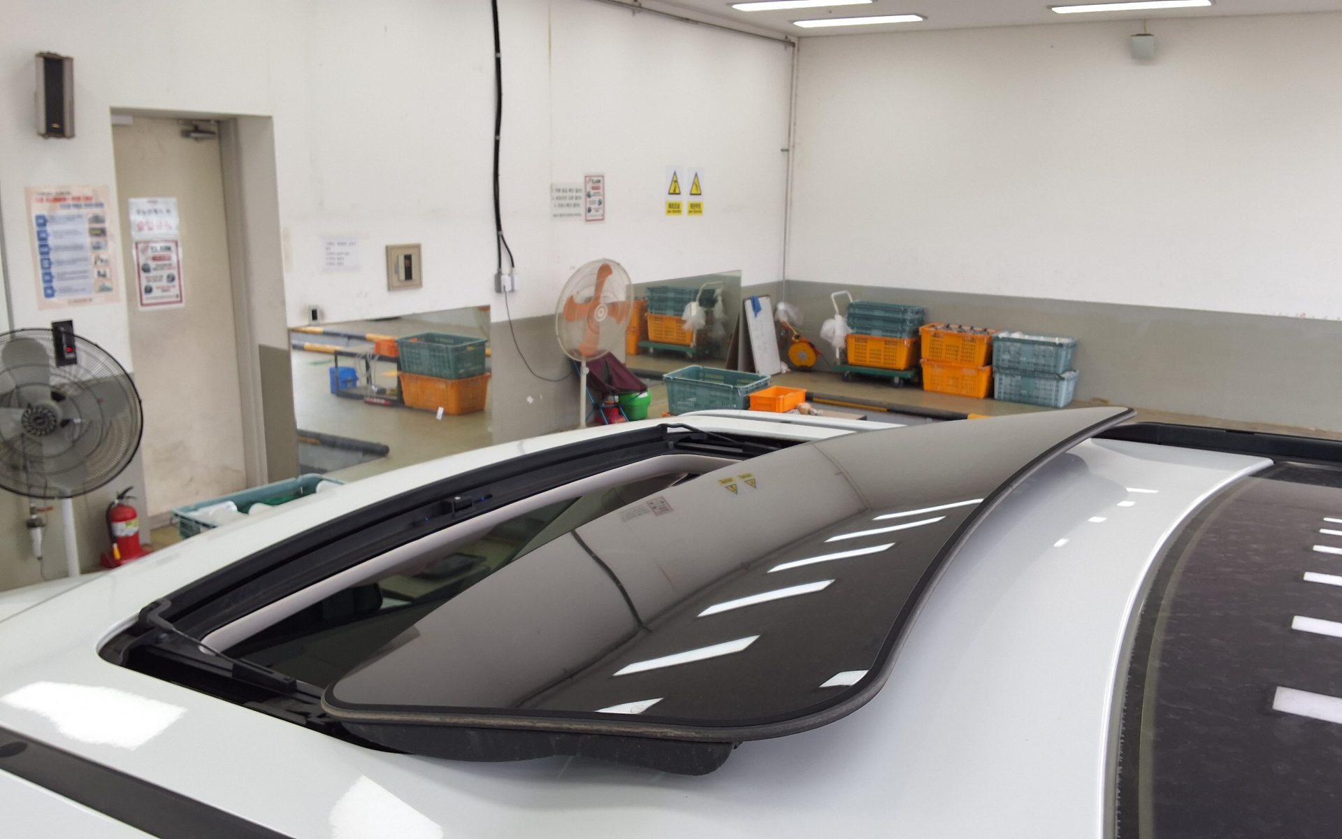 Land Rover Discovery 2015 - Image 19