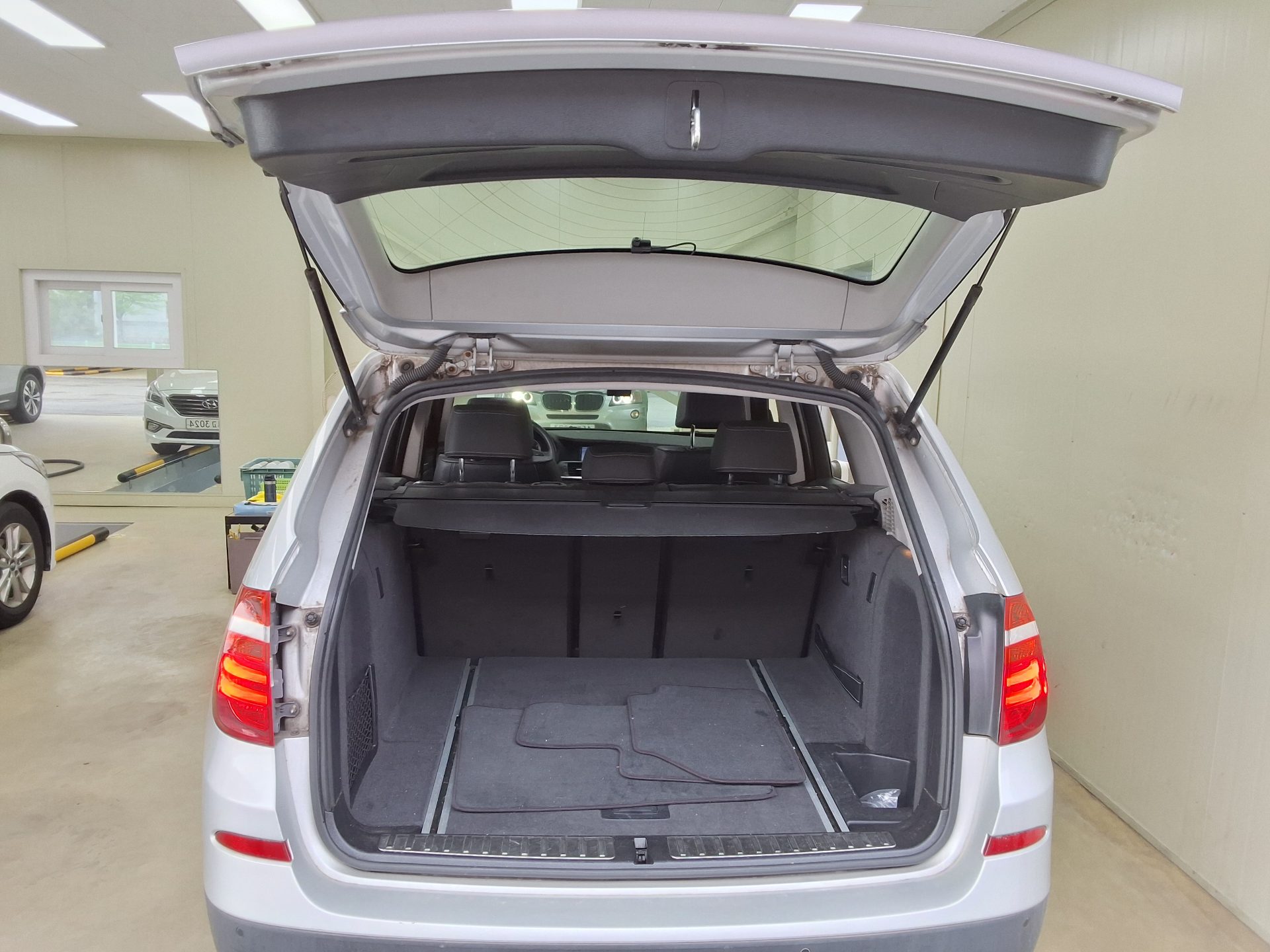 BMW X3 2011 - Image 14