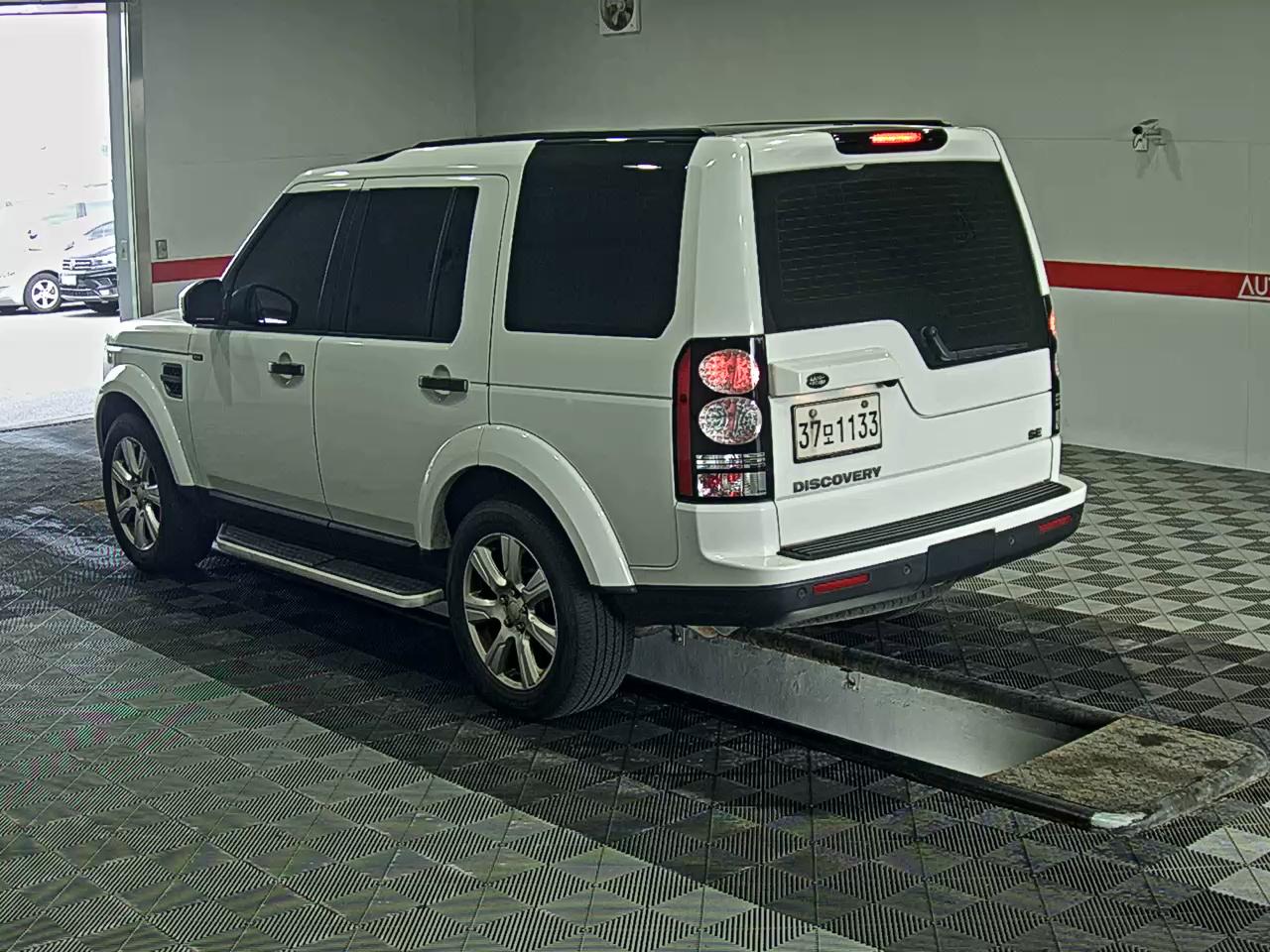 Land Rover Discovery 2015 - Image 5