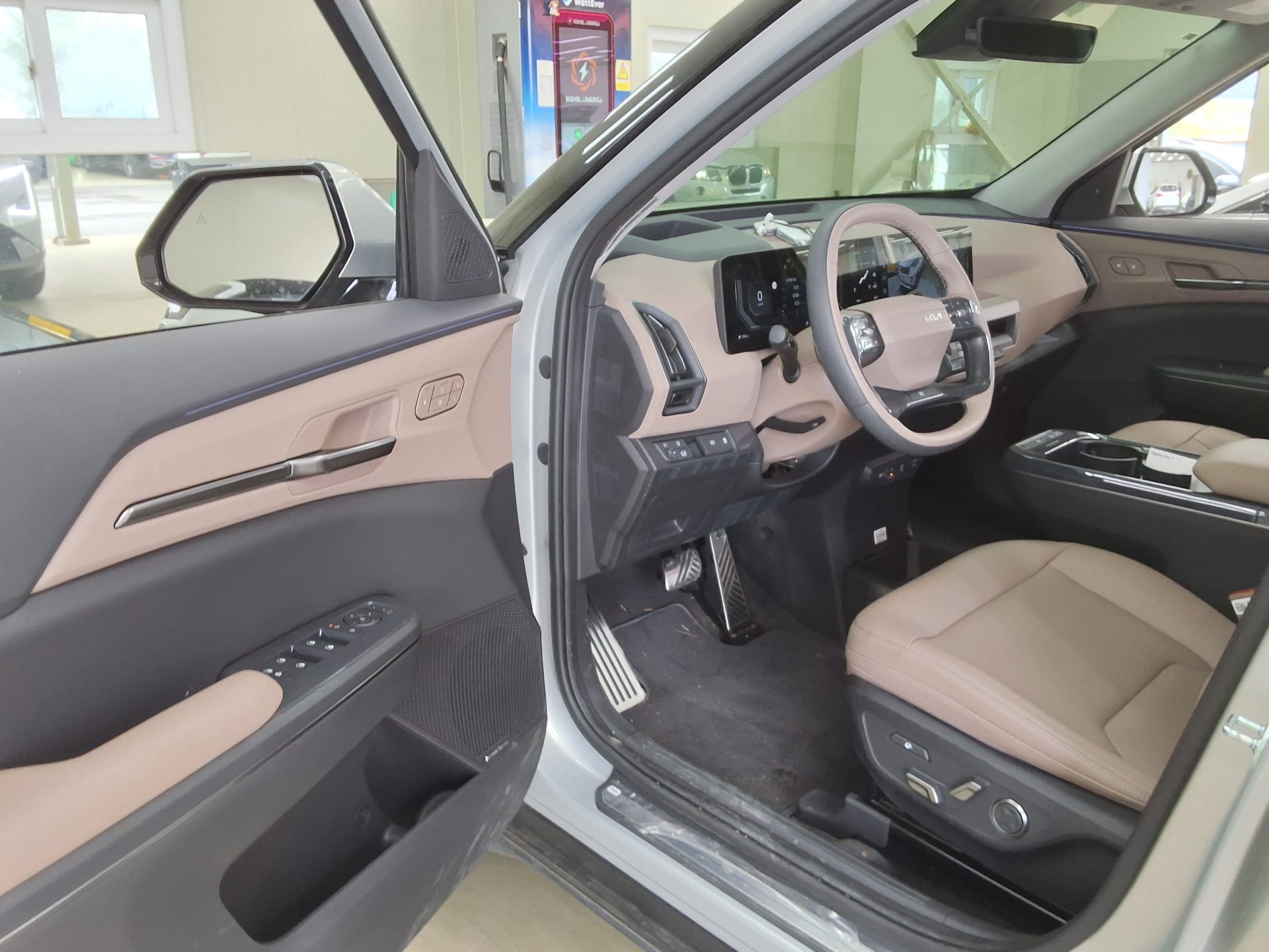 Kia Other 2026 - Image 9