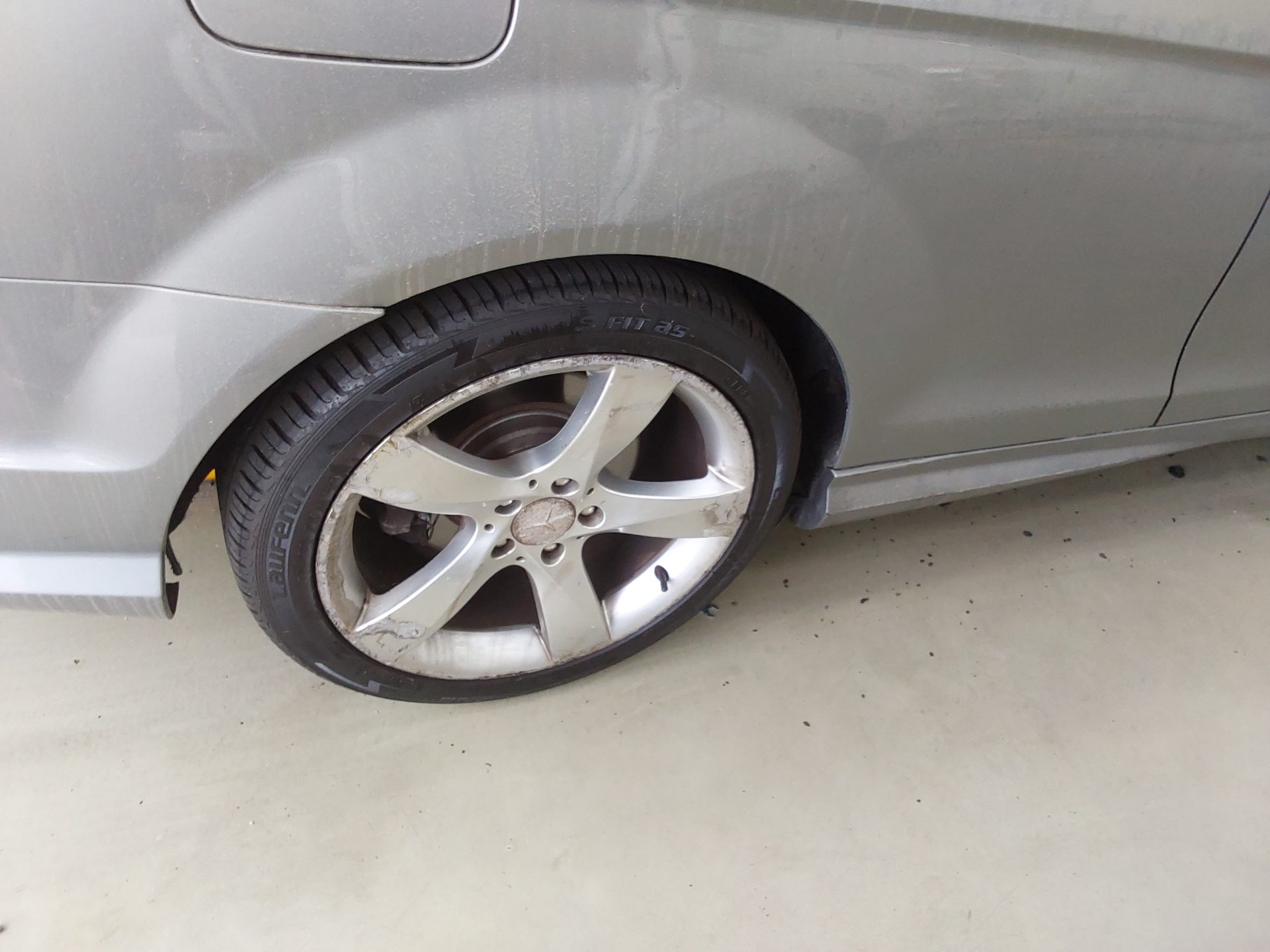 메르세데스-벤츠 C-클래스 2013 - 이미지 18