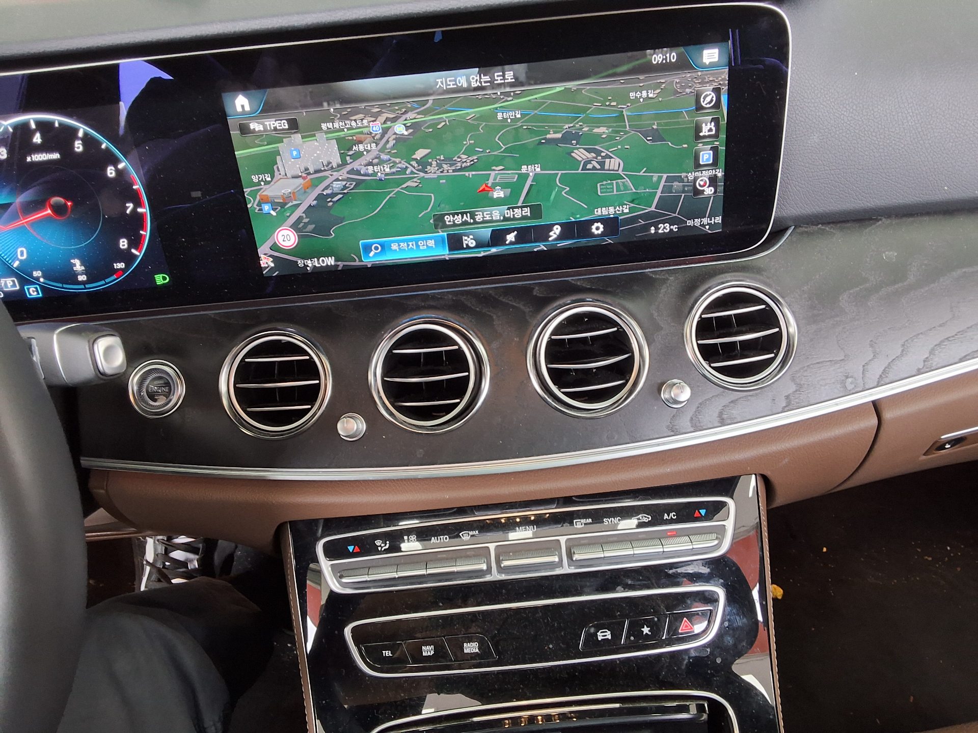2023 - mercedes-benz e250