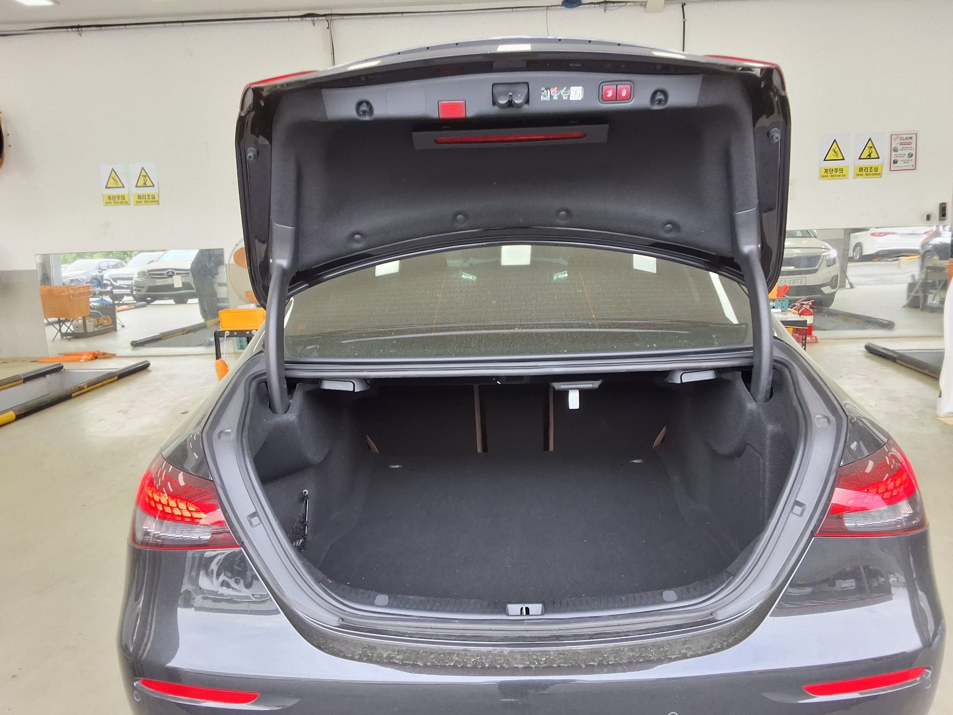 2023 - mercedes-benz e250