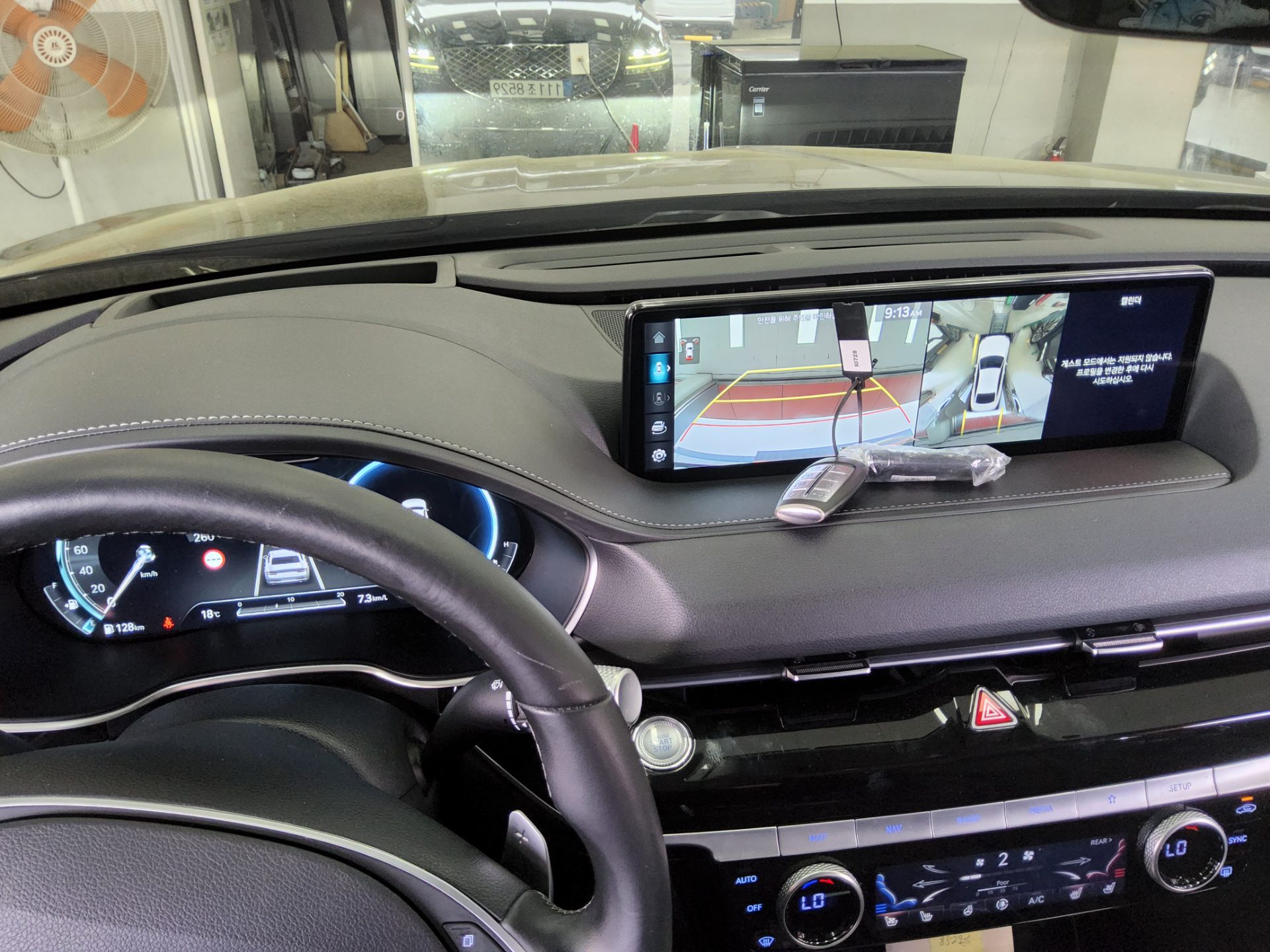 Hyundai Genesis 2022 - Image 17