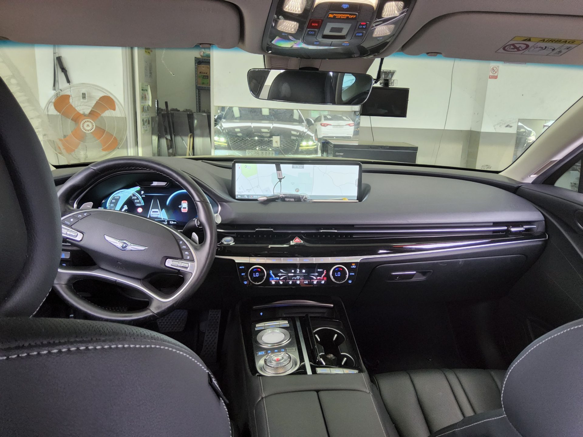 Hyundai Genesis 2022 - Image 10