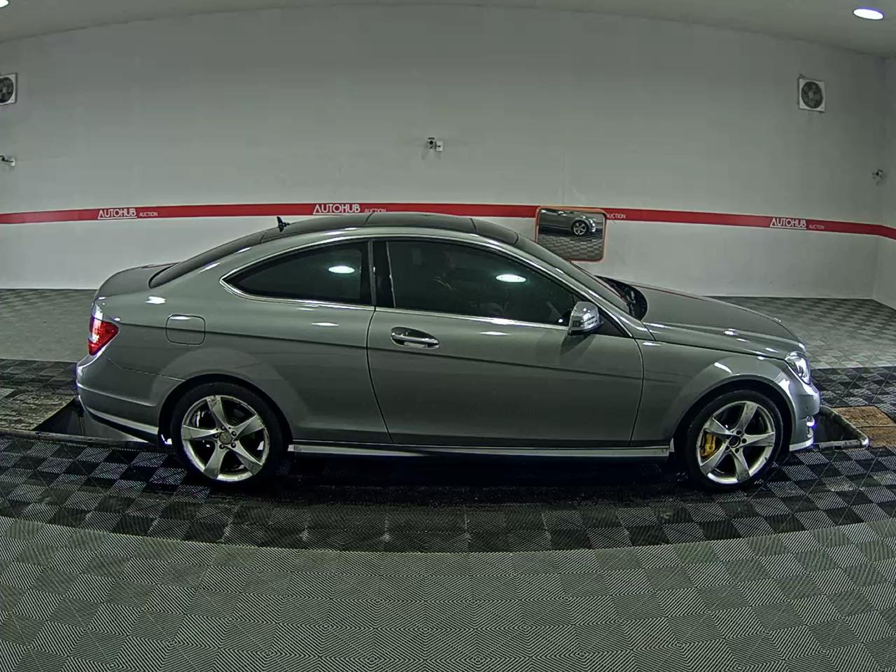 메르세데스-벤츠 C-클래스 2013 - 이미지 3