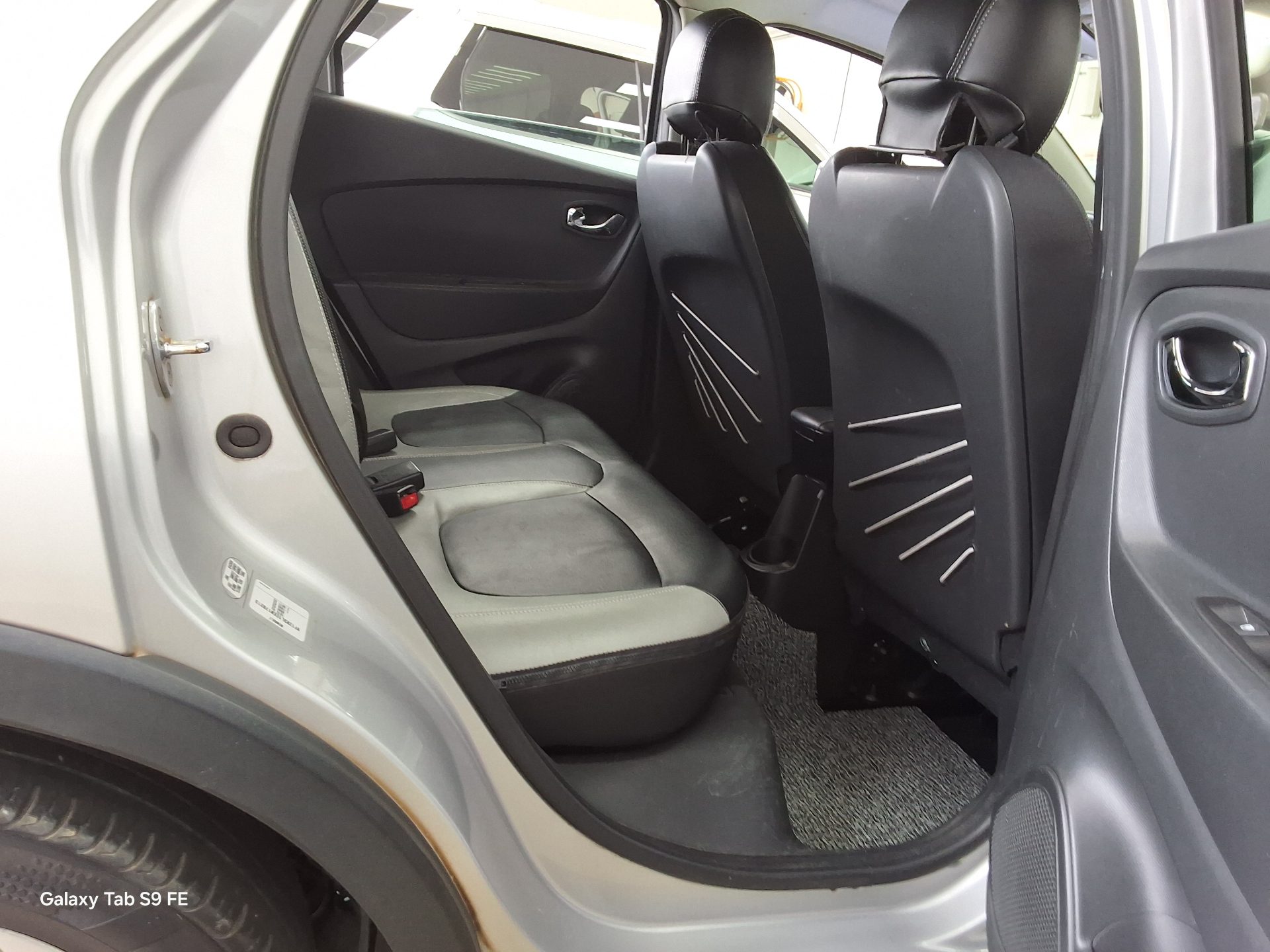 Renault Samsung QM3 2014 - Image 12