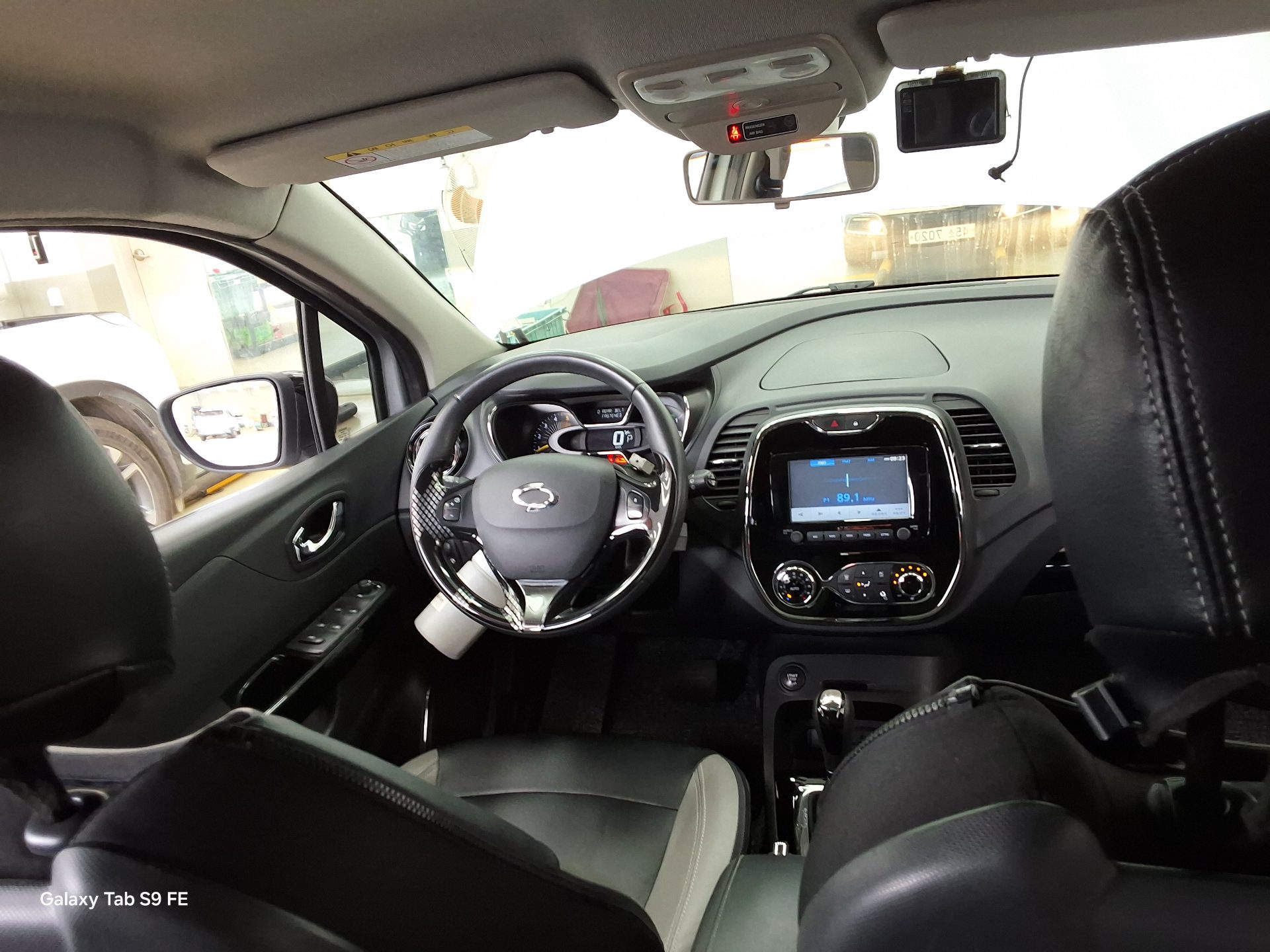 Renault Samsung QM3 2014 - Image 10