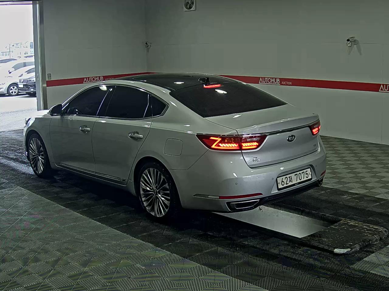 كيا أخرى 2017 - صورة 5