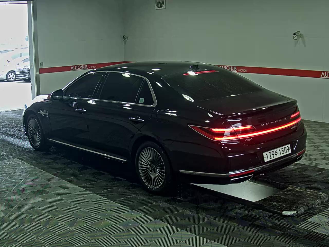 جينيسيس G90 2020 - صورة 5