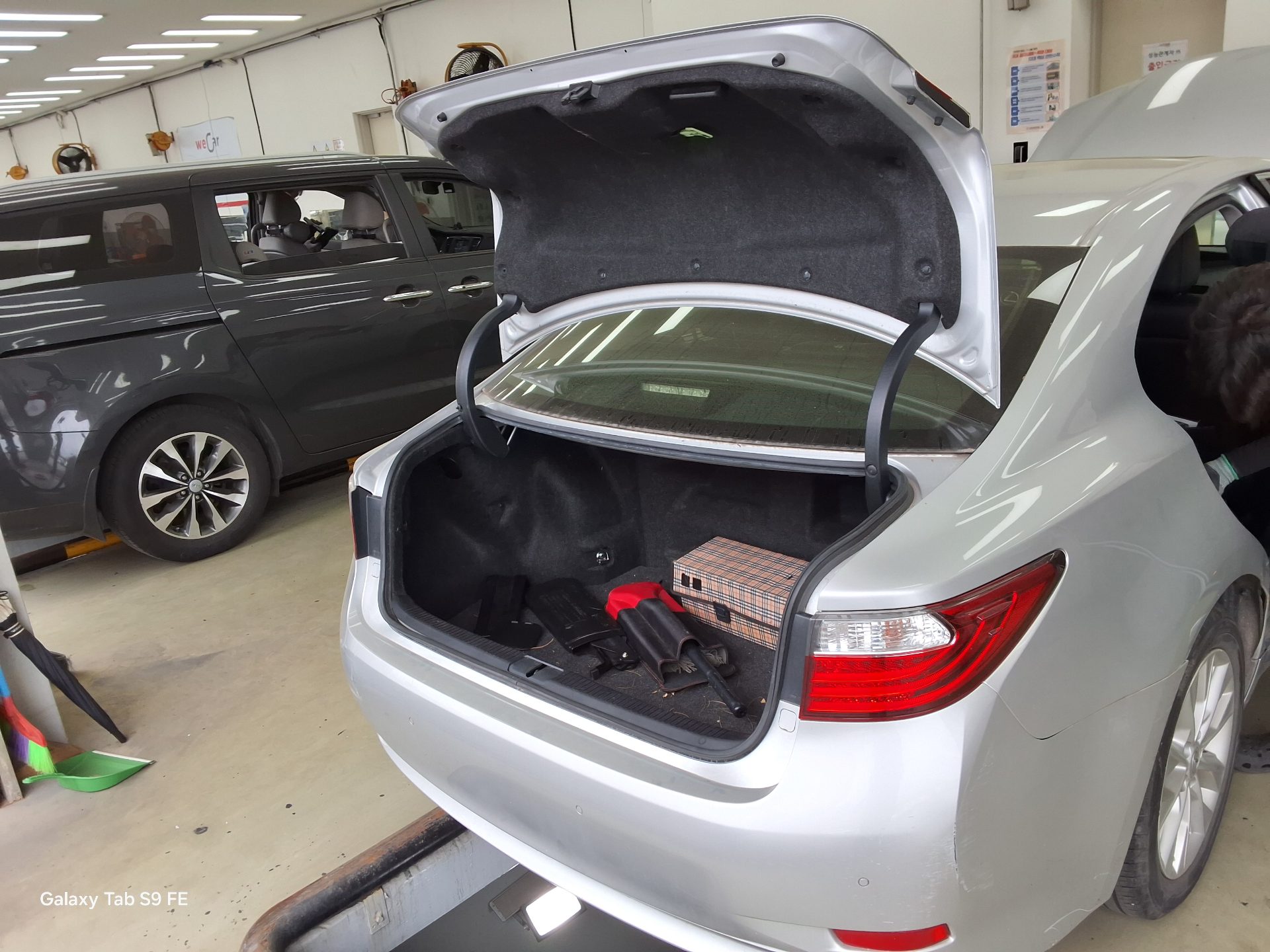 LEXUS ES - 14