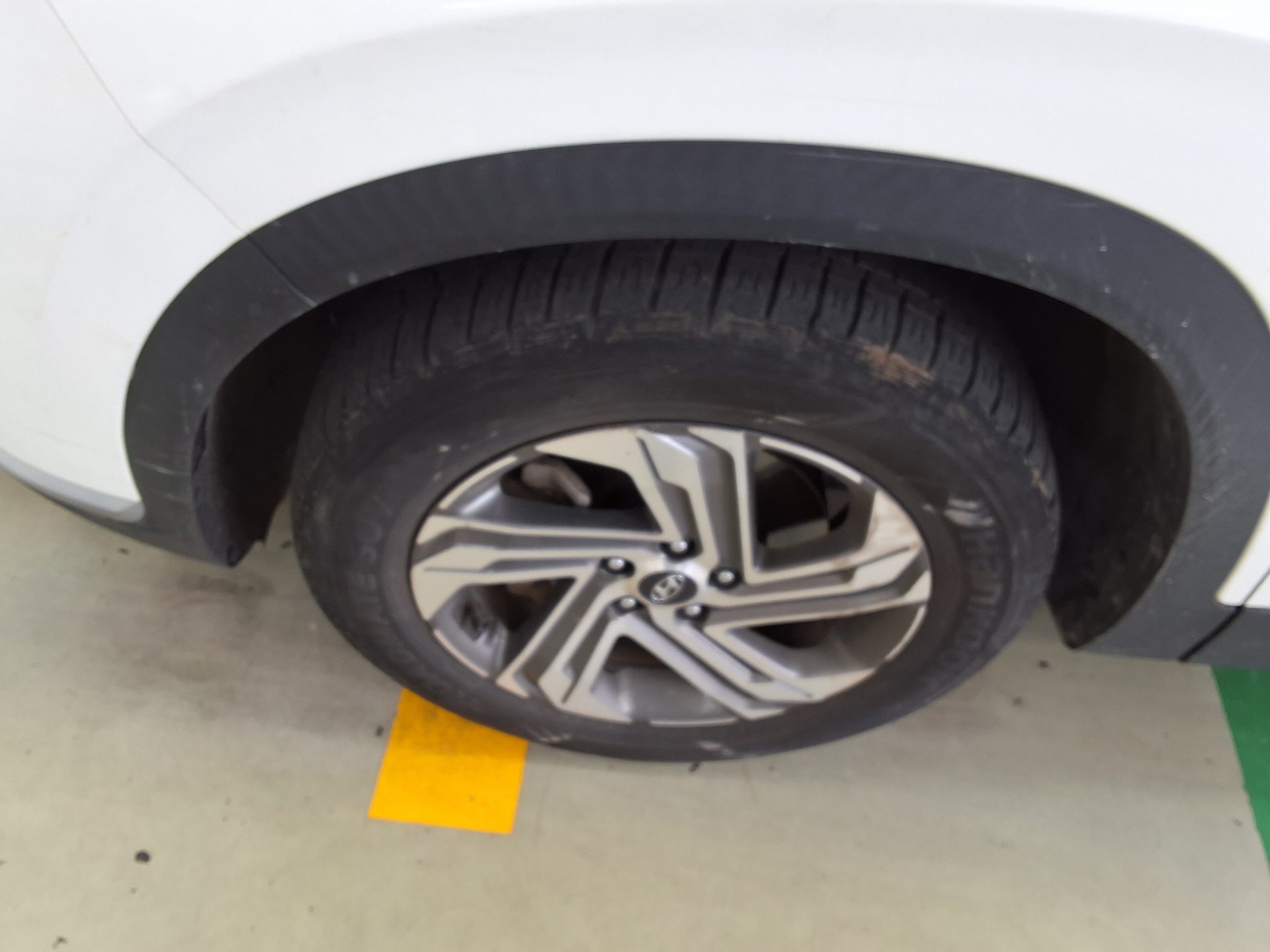 Hyundai Santa Fe 2021 - Image 17