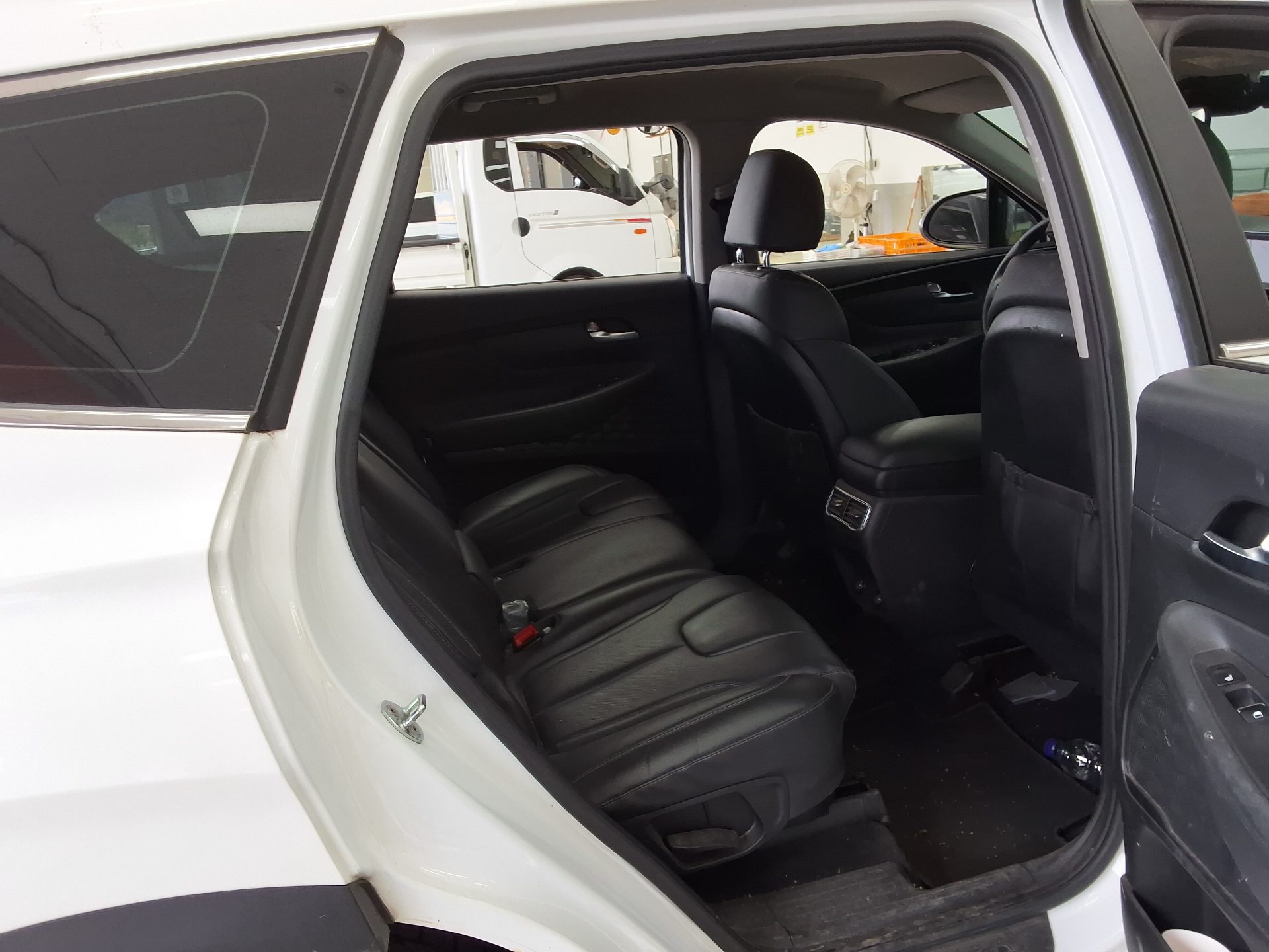 Hyundai Santa Fe 2021 - Image 12