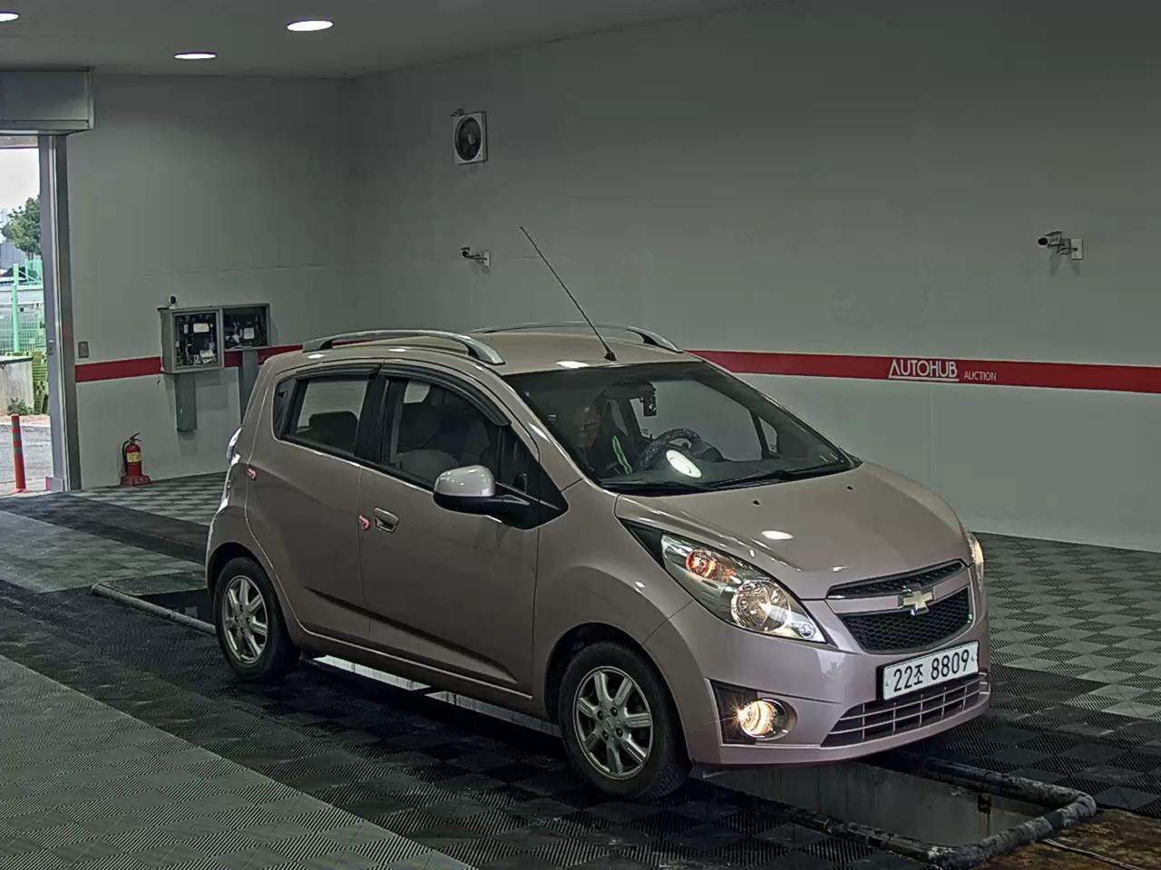 Chevrolet Spark 2012 - Image 2