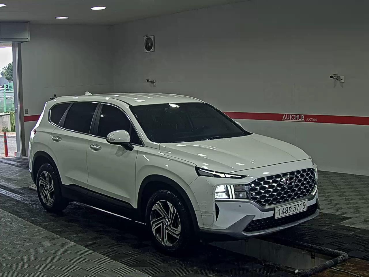 Hyundai Santa Fe 2021 - Image 2