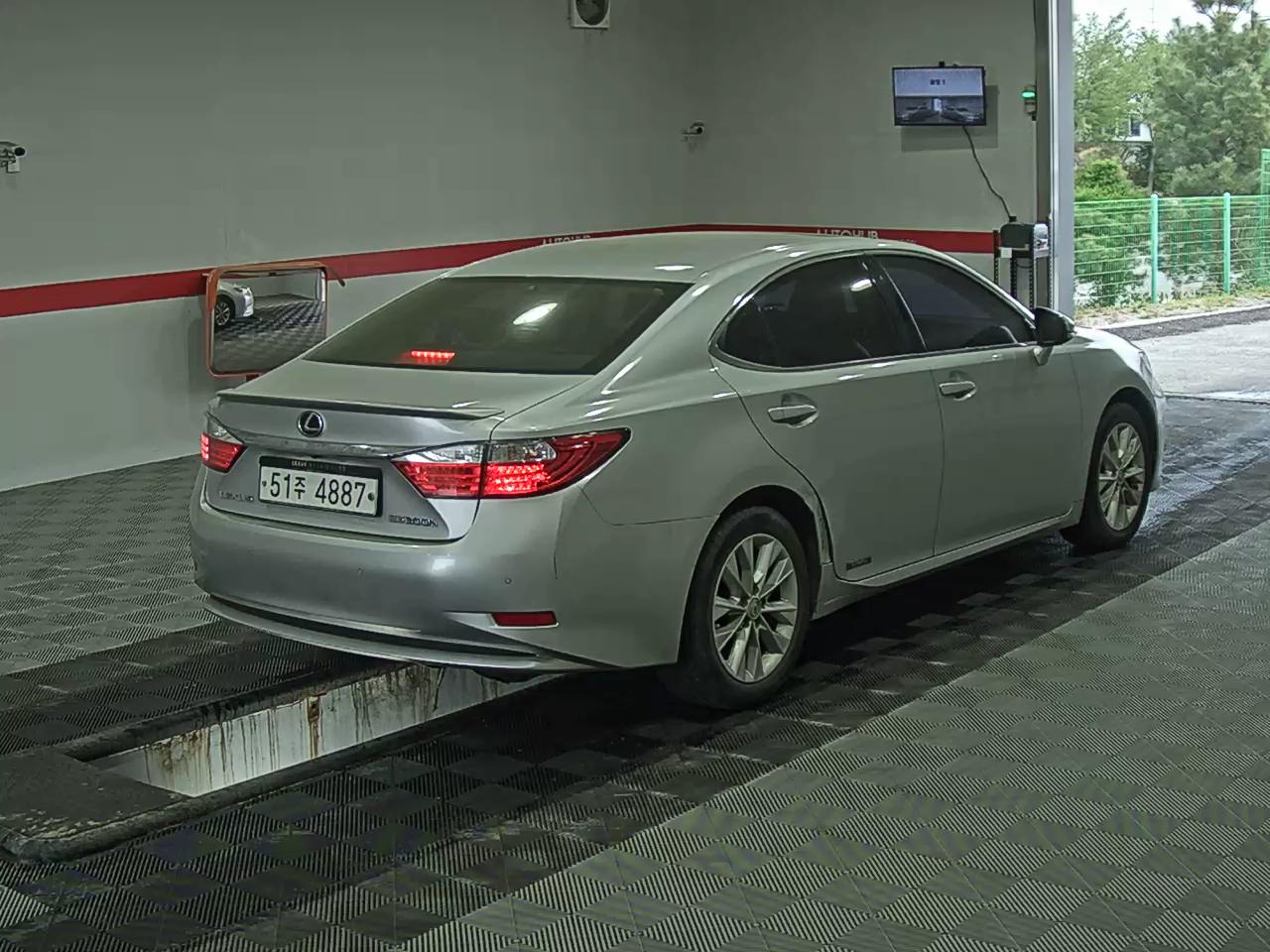 LEXUS ES - 4