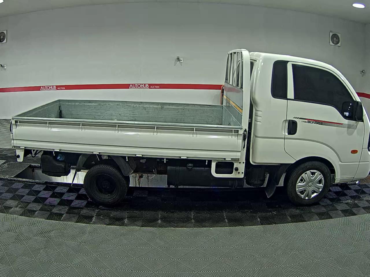 Chrysler Cargo - 3