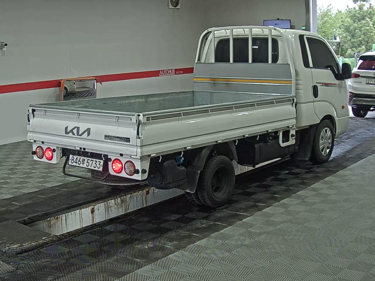 Chrysler Cargo - 4
