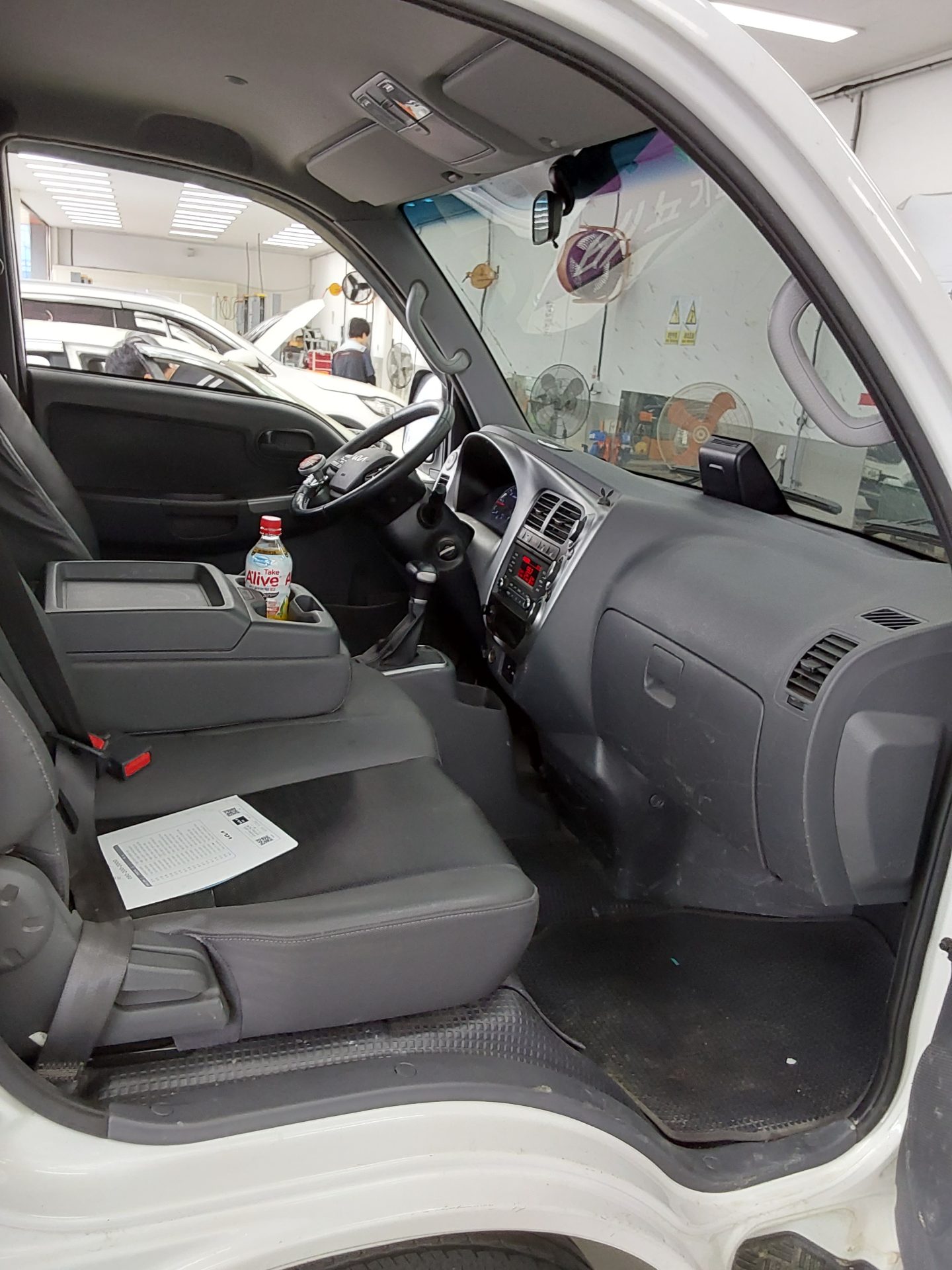 Chrysler Cargo 2022 - Image 11