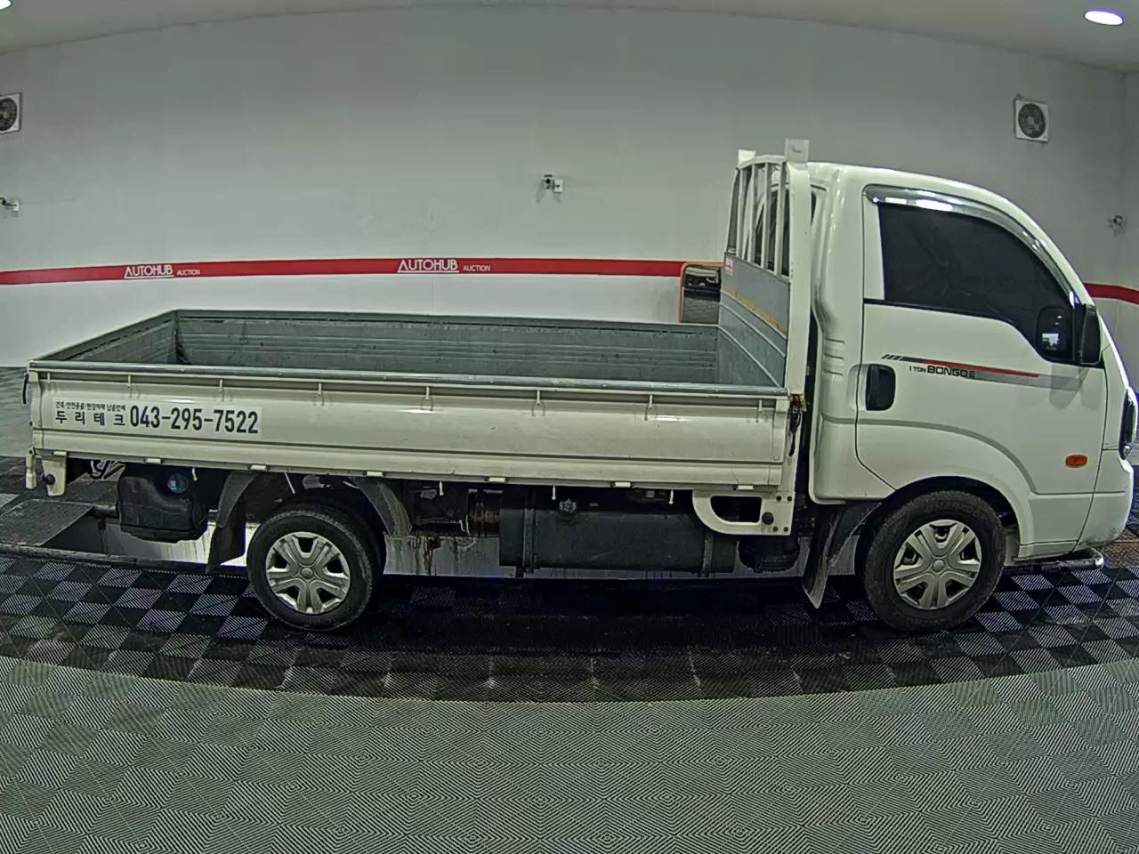 Chrysler Cargo 2022 - Image 3