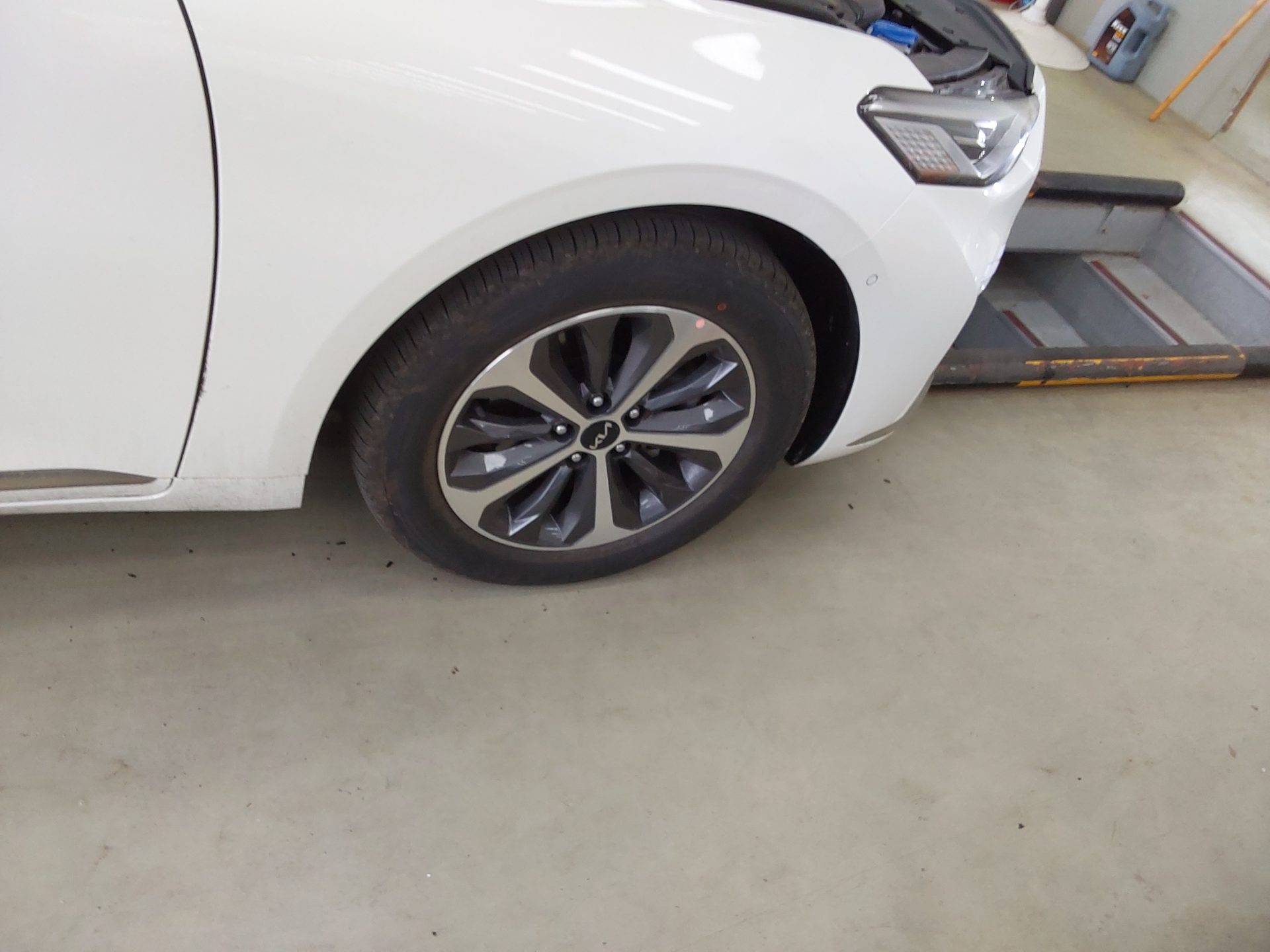 Kia K8 2023 - Image 21