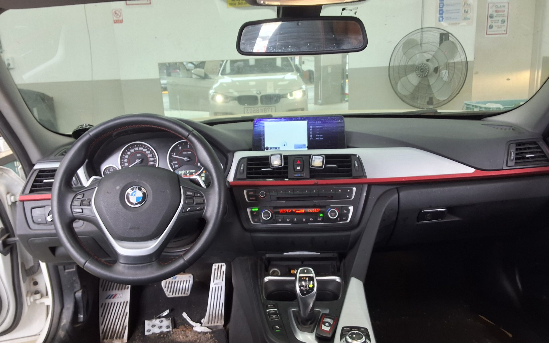 BMW 3 Series - 10