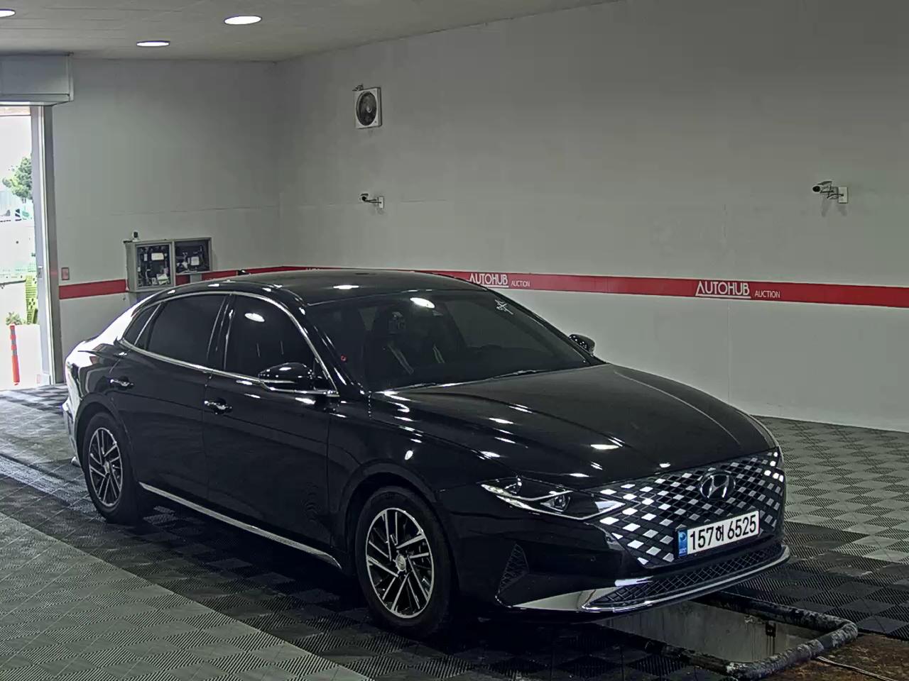 Hyundai Grandeur 2021 - Image 2