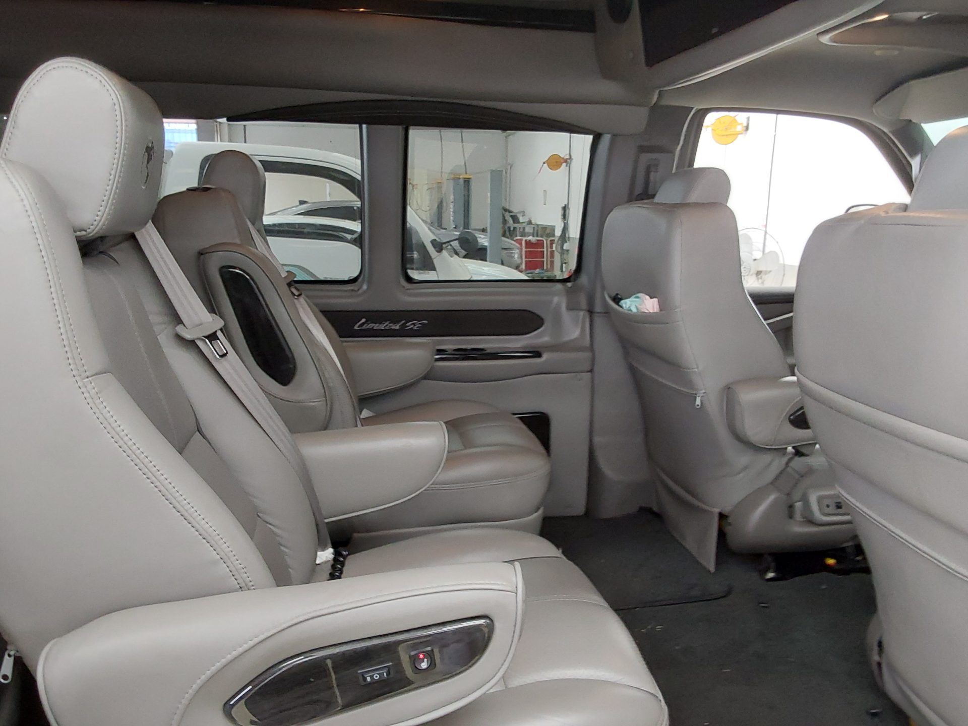 Chevrolet Other 2019 - Image 12