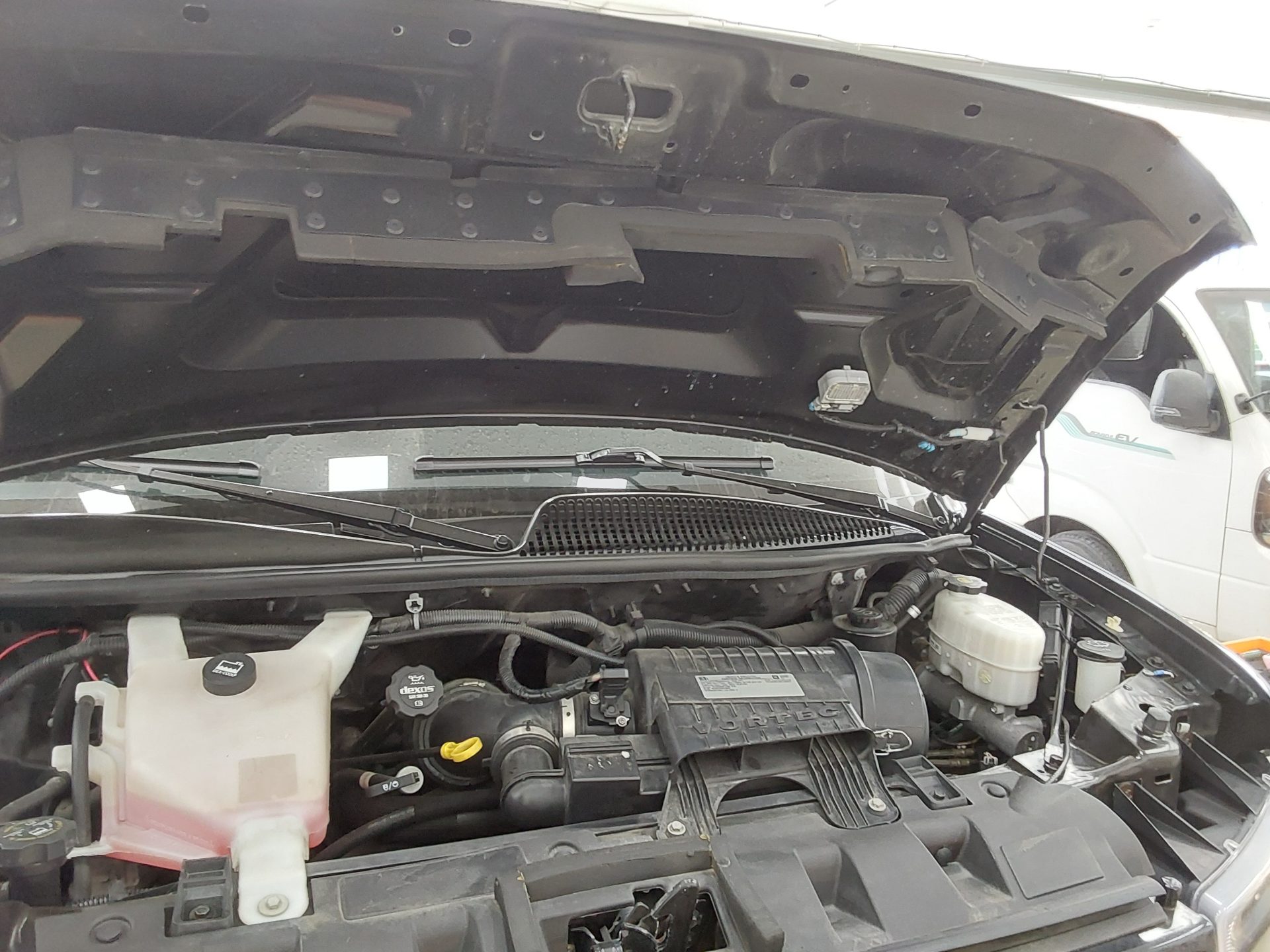 Chevrolet Other 2019 - Image 17