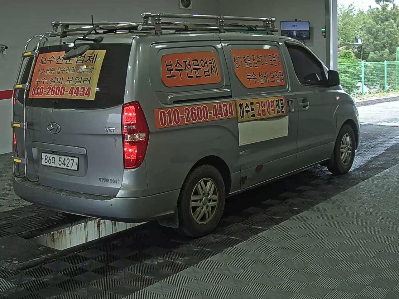 Hyundai Grand Starex 2018 - Image 4