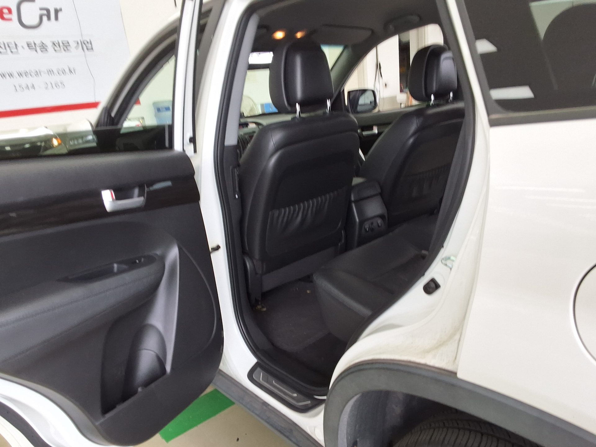 Kia Sorento 2011 - Image 11