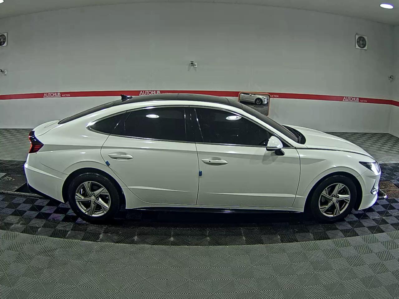 Hyundai Sonata 2020 - Image 3