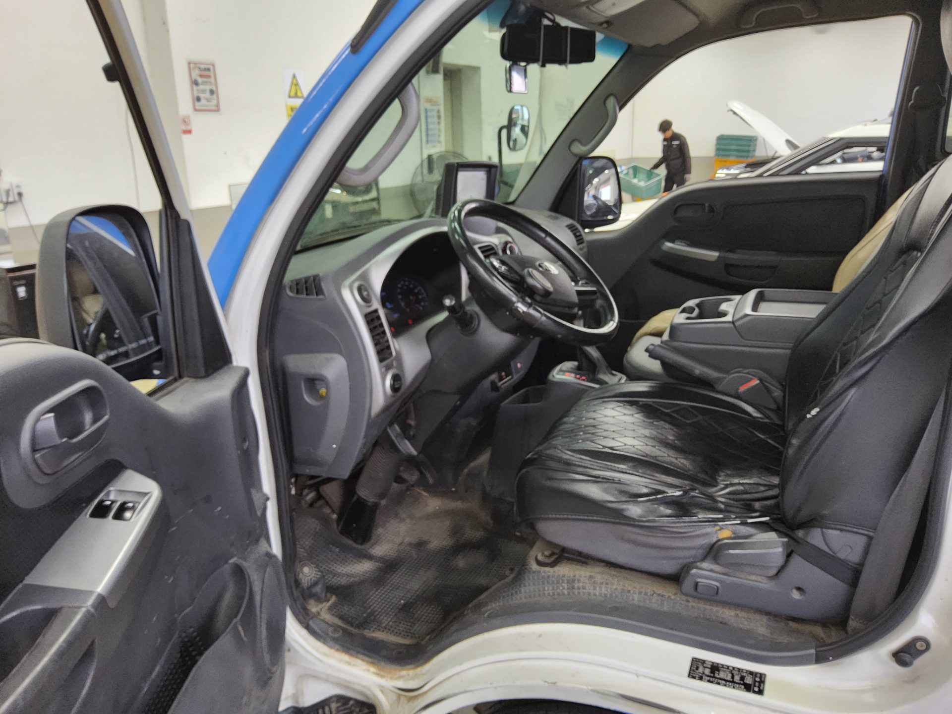 Chrysler Cargo 2020 - Image 9