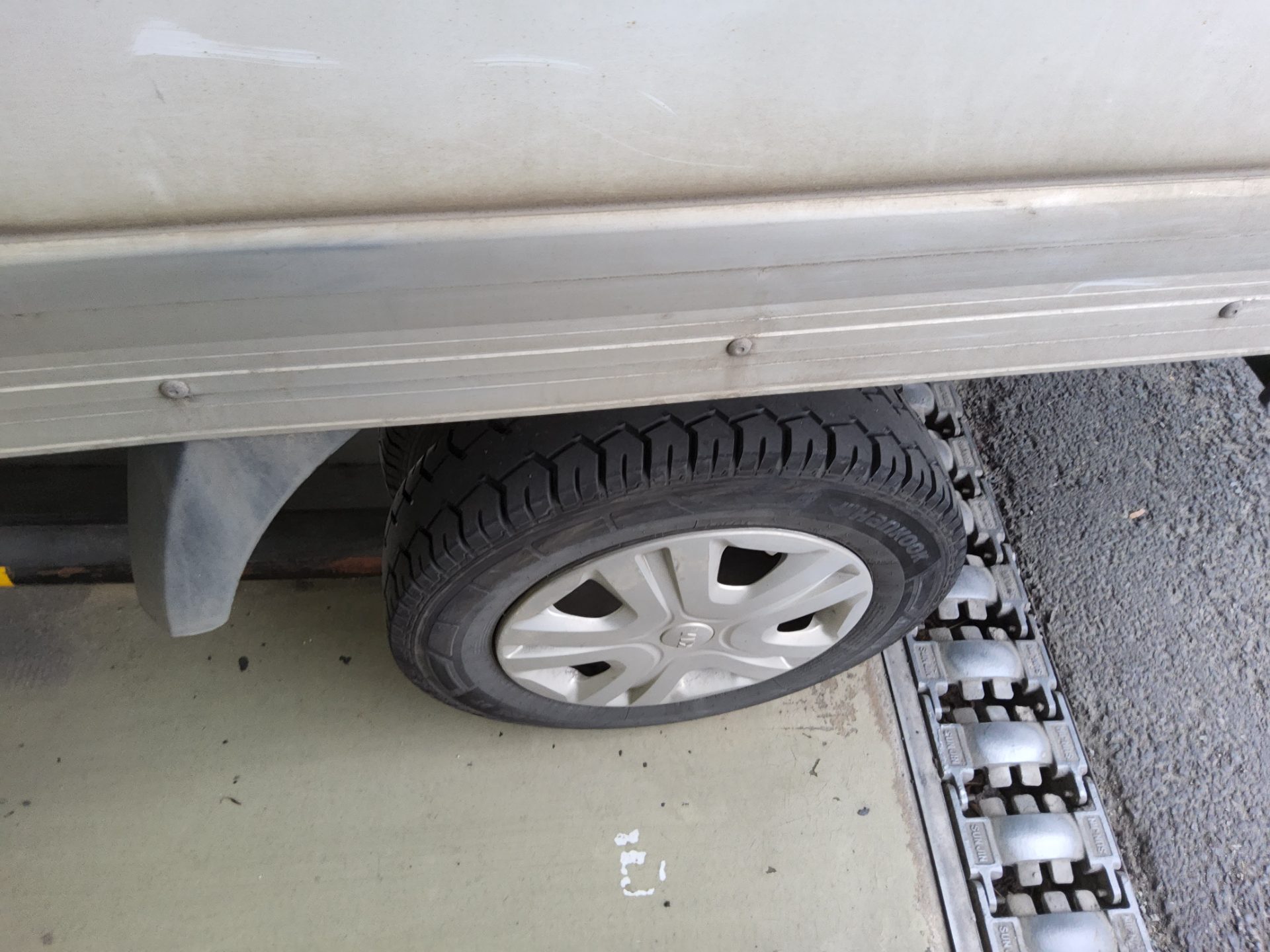 Chrysler Cargo 2020 - Image 15