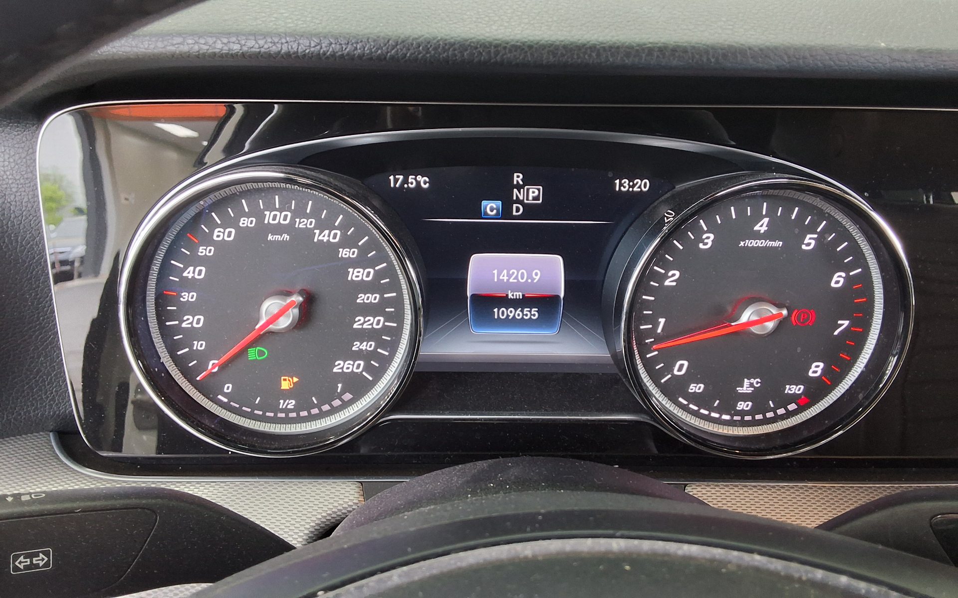 Mercedes-Benz E-Class - 8
