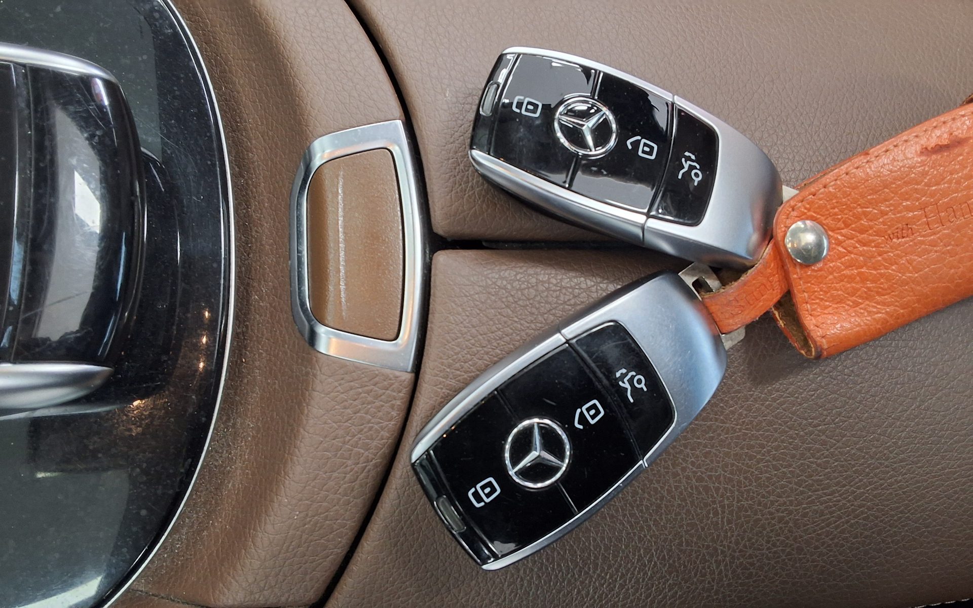 Mercedes-Benz E-Class - 18