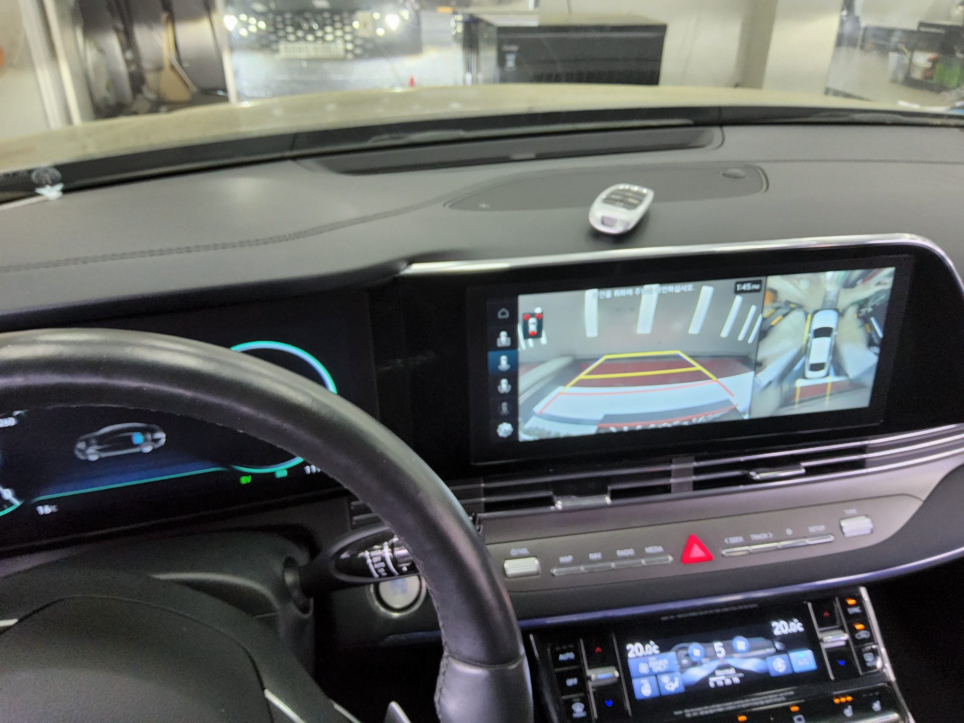 Hyundai Grandeur 2022 - Image 17