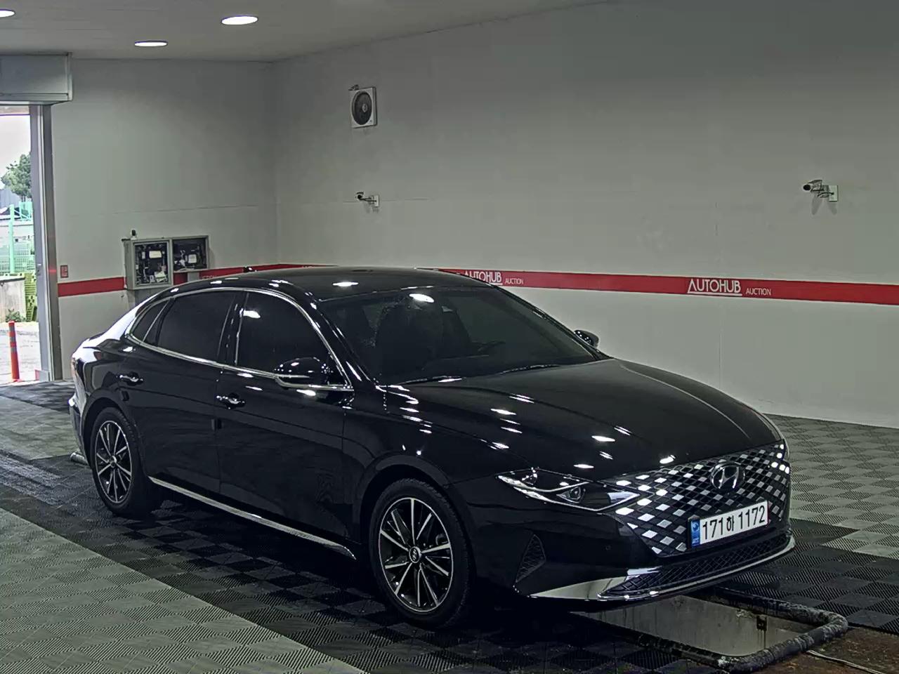 Hyundai Grandeur 2022 - Image 2