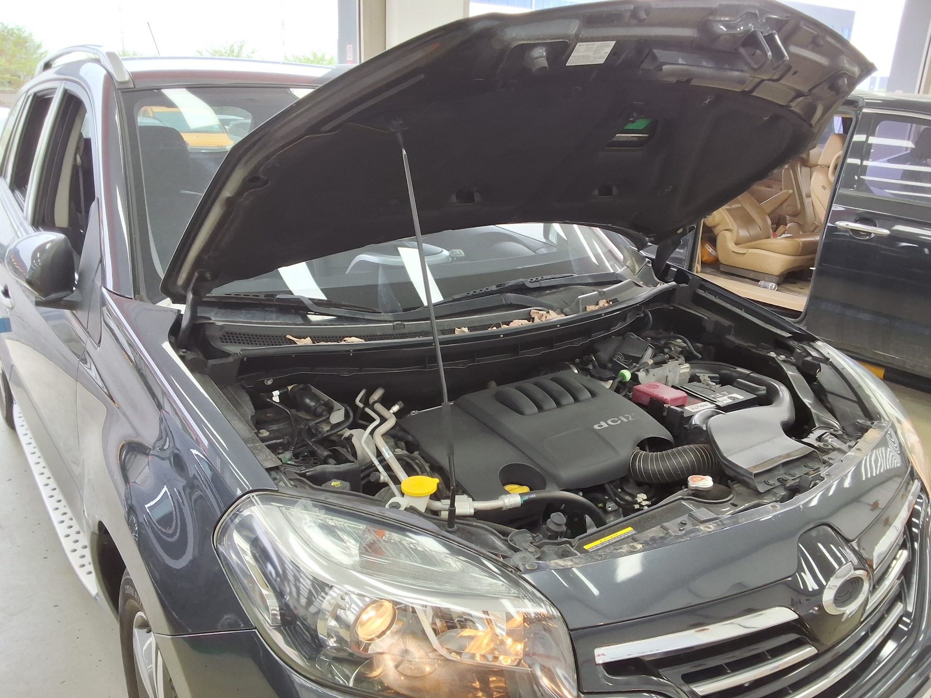 Renault Samsung QM5 2015 - Image 16