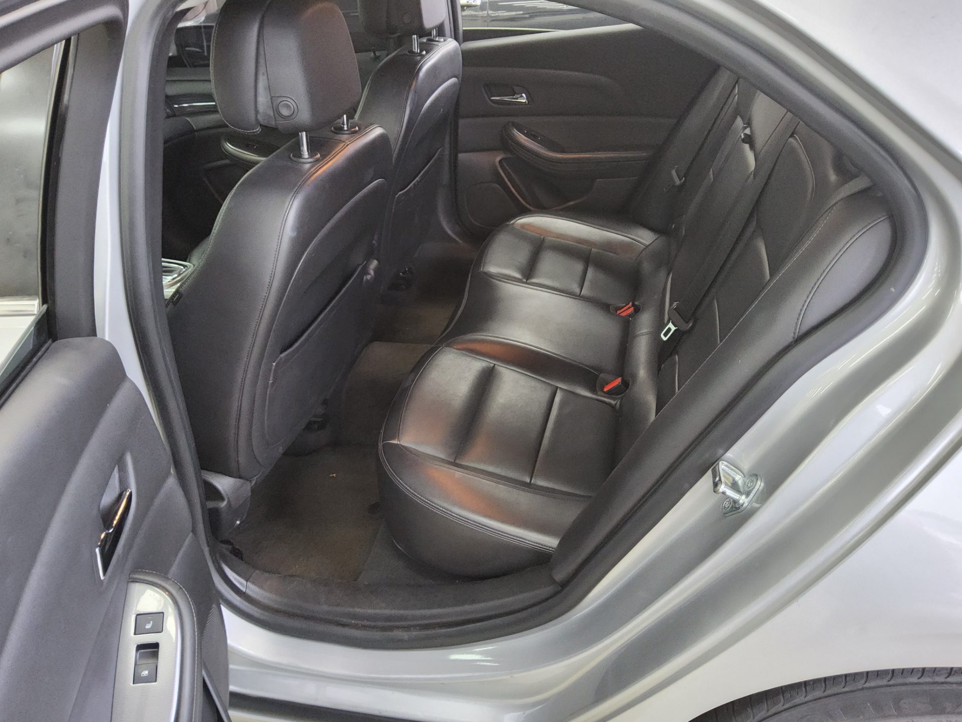 Chevrolet Malibu 2015 - Image 11