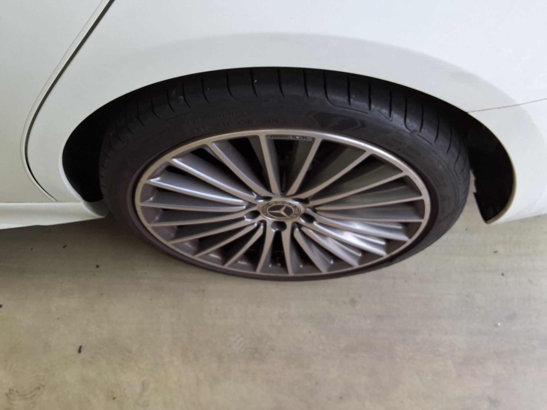 Mercedes-Benz C-Class 2022 - Image 21