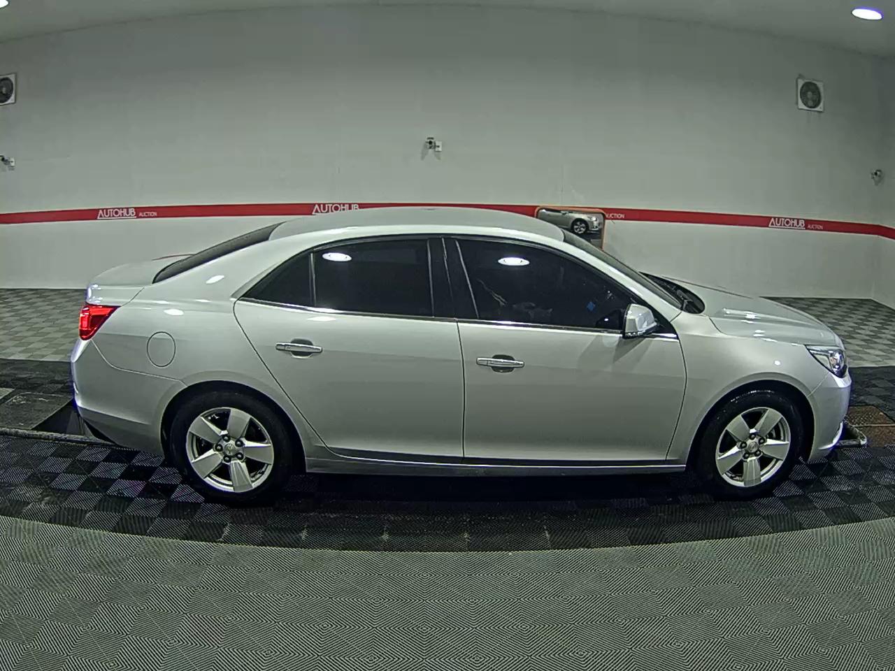 Chevrolet Malibu 2015 - Image 3