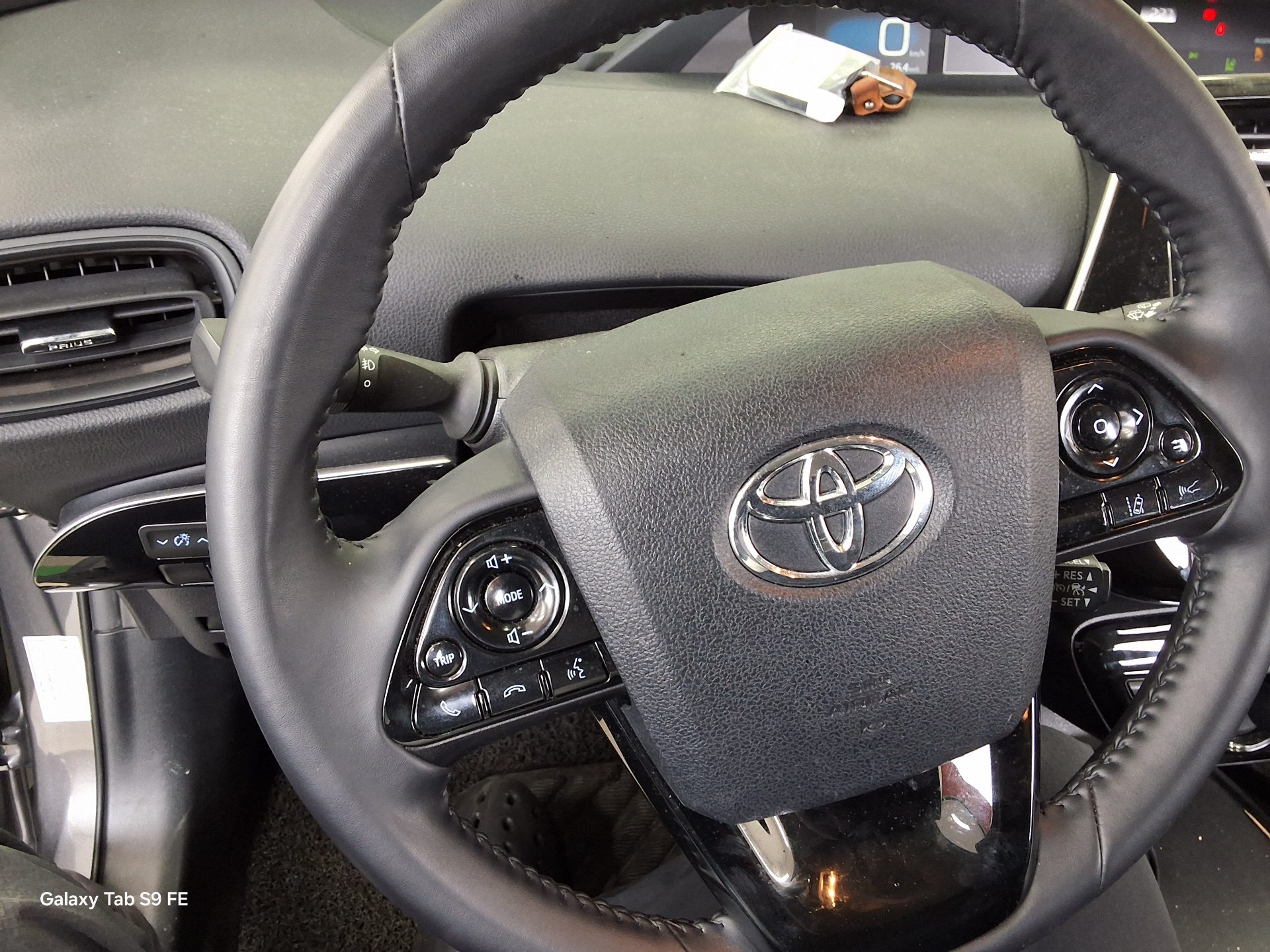 Toyota Prius - 16
