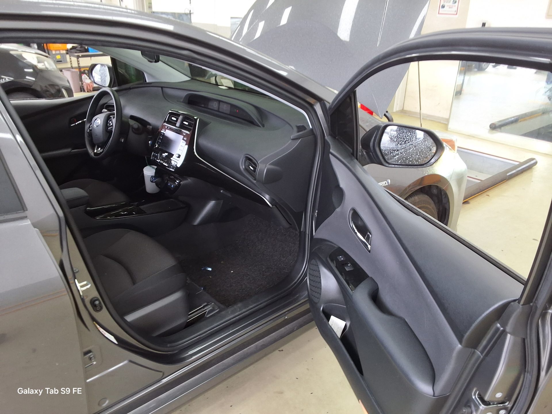 Toyota Prius - 13