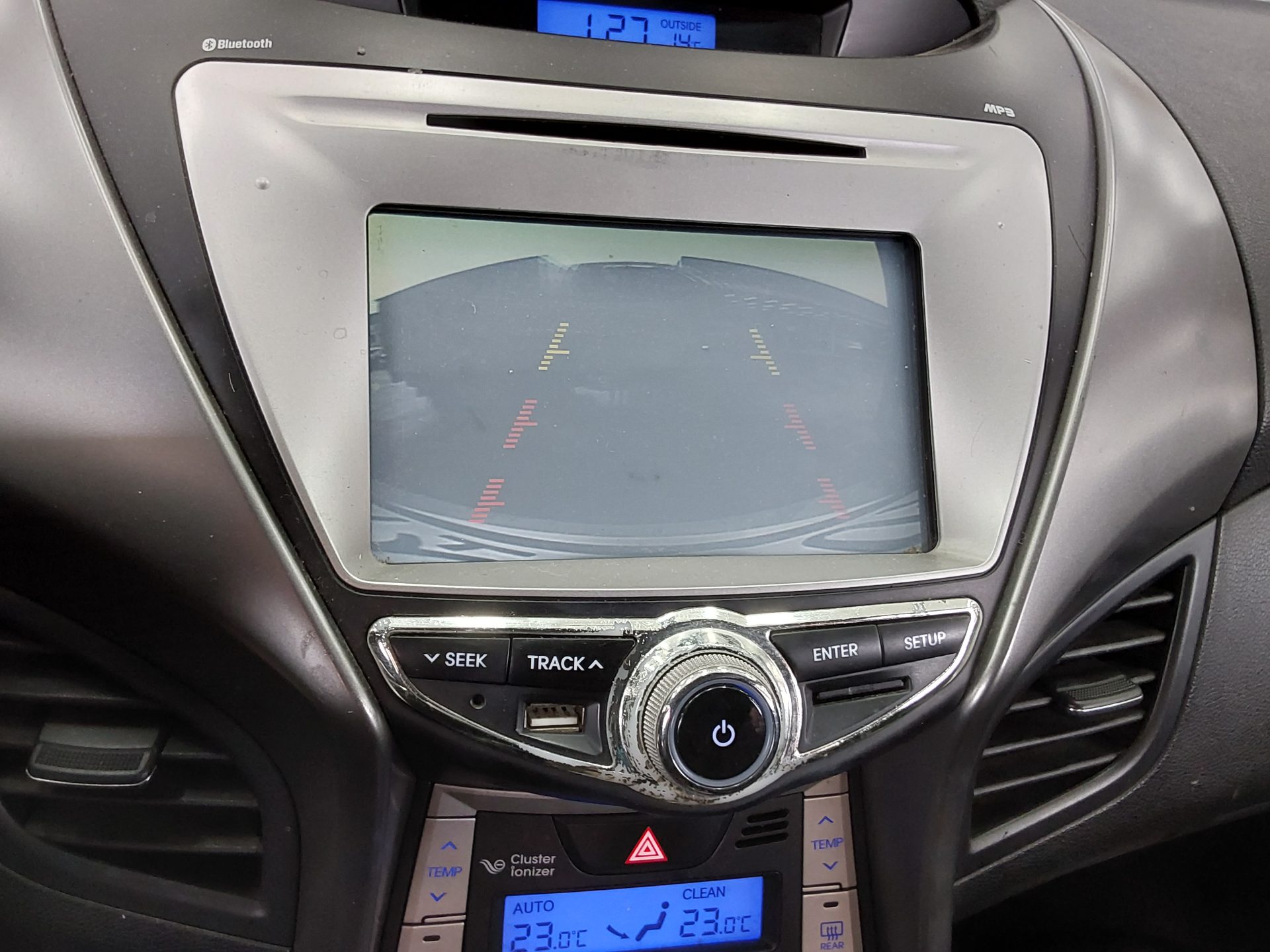 Hyundai Elantra 2011 - Image 17