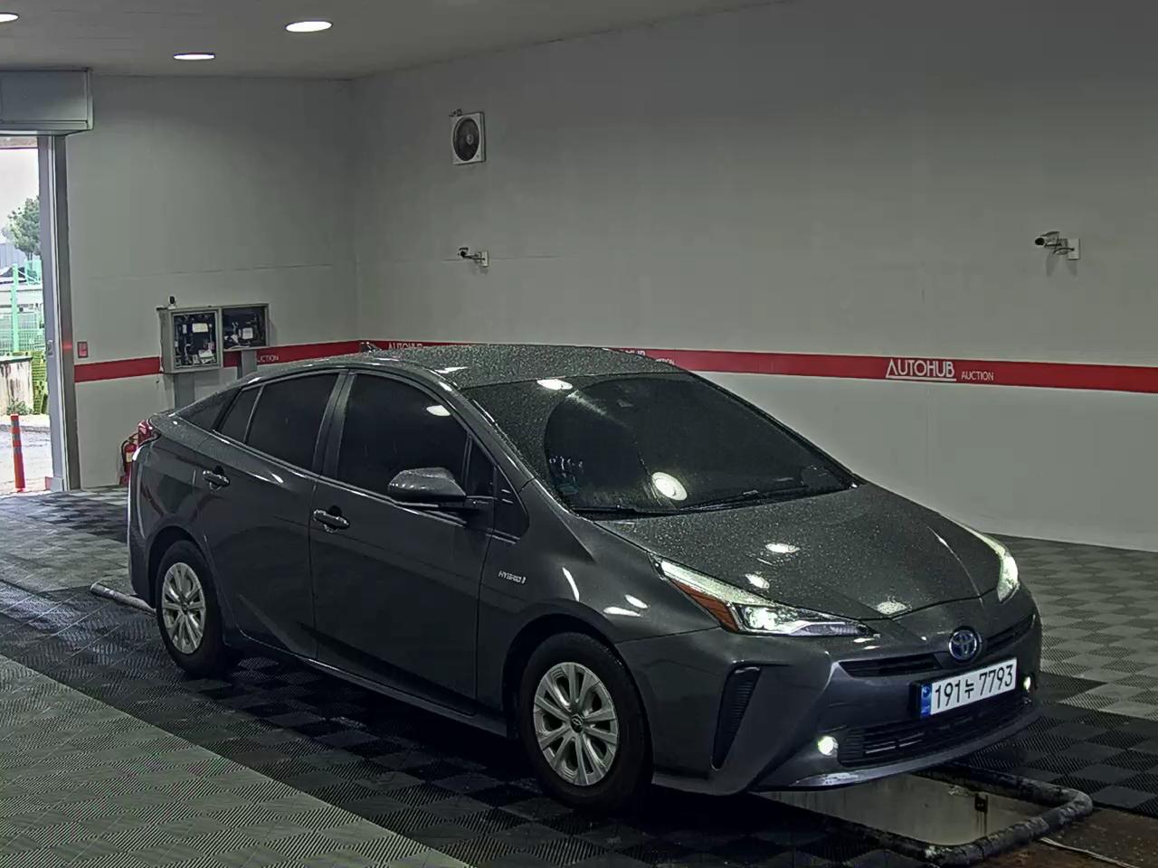 Toyota Prius - 2