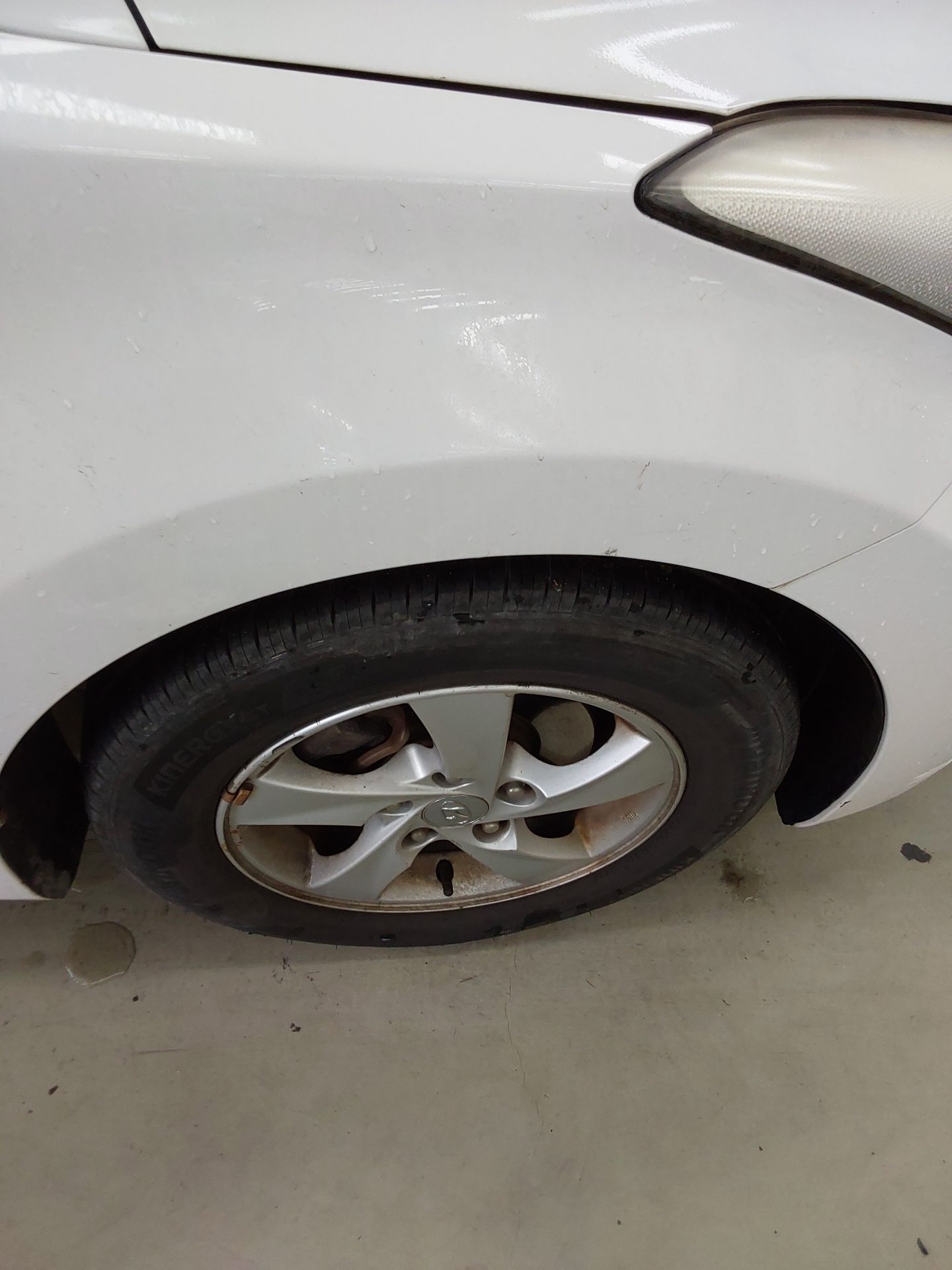 Hyundai Elantra 2011 - Image 20