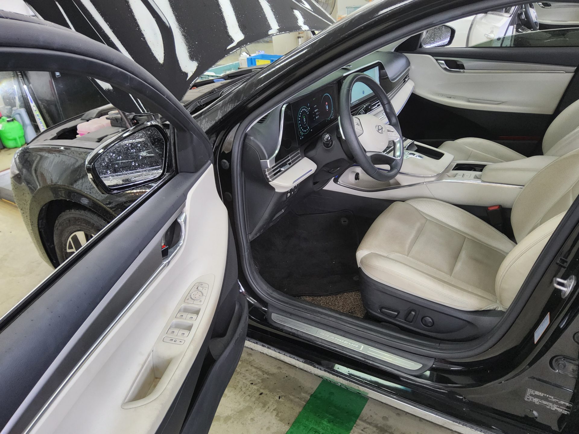 Hyundai Grandeur 2023 - Image 9