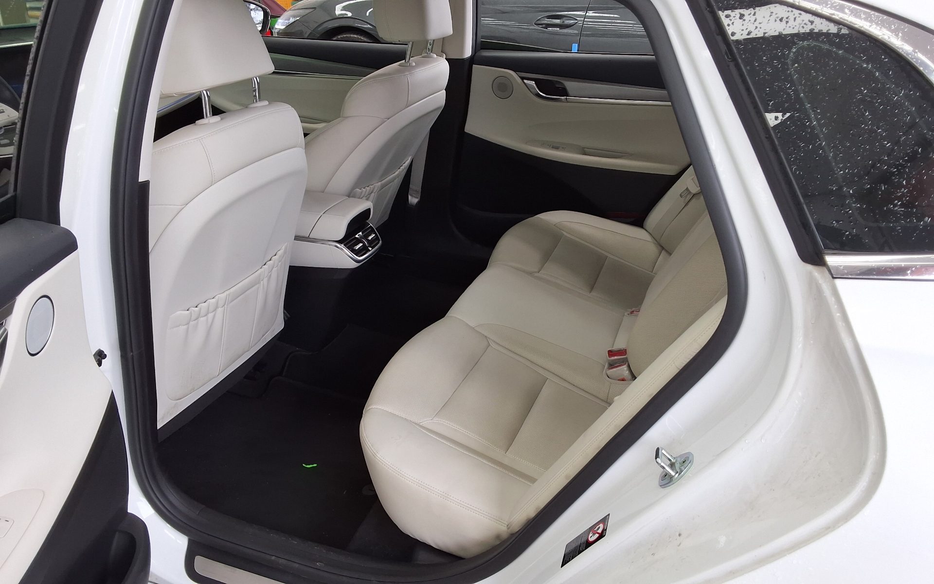 Hyundai Grandeur 2022 - Image 11
