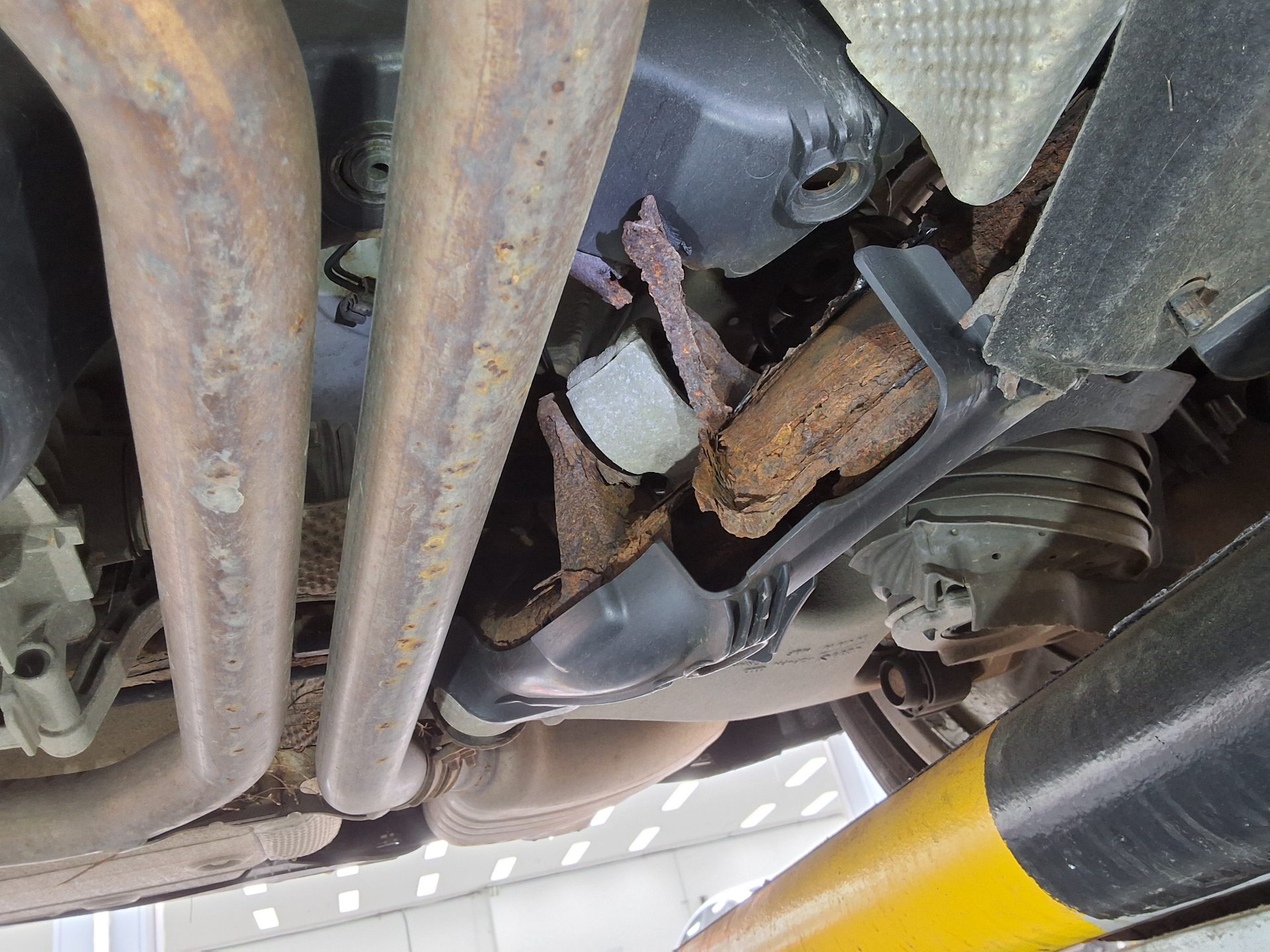 Audi Q5 2015 - Image 21